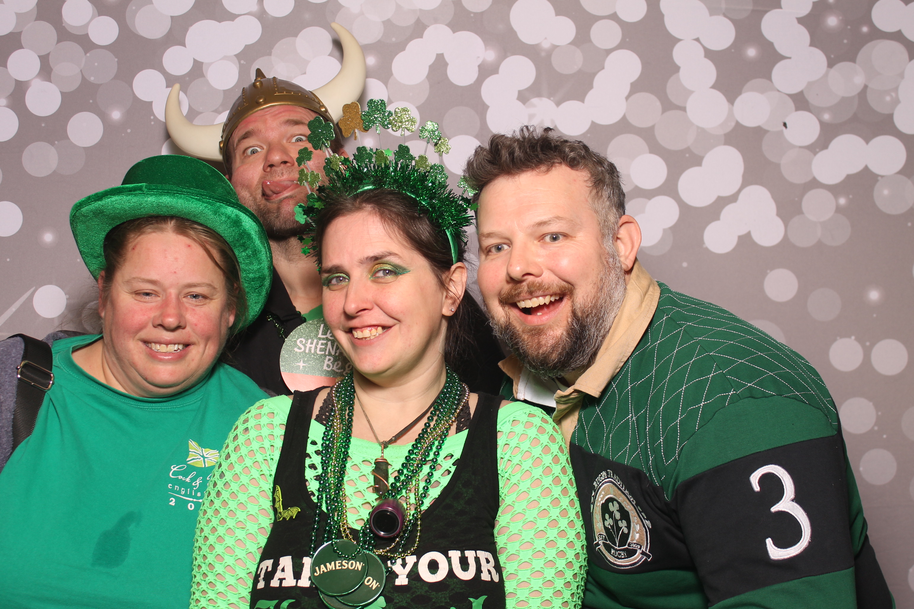 St Pattys Day at Molly Malone's | View more photos from the event at gallery.photoboothcincy.com/u/PhotoBoothCincy/St-Pattys-Day-at-Molly-Malones