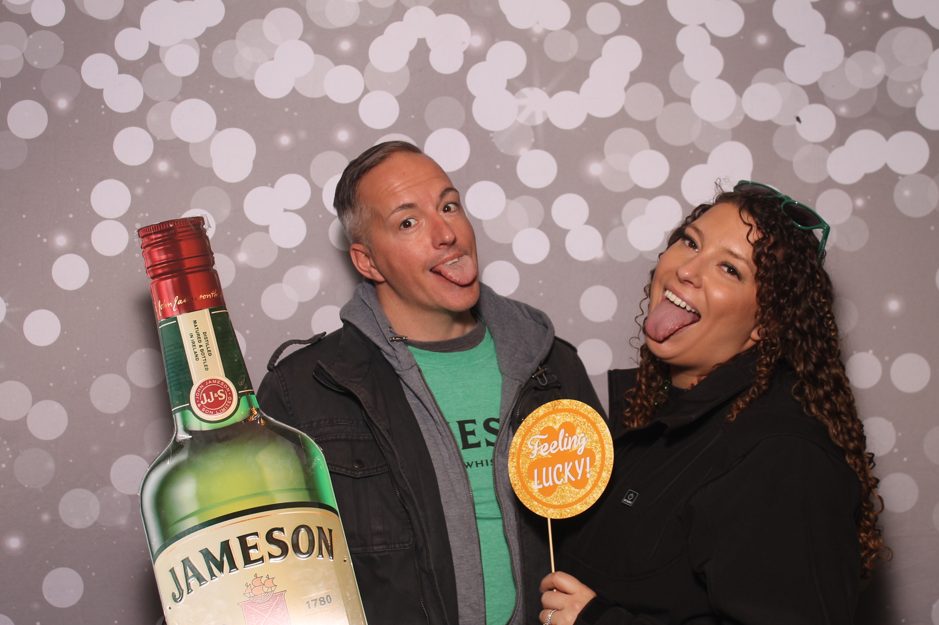 St Pattys Day at Molly Malone's | View more photos from the event at gallery.photoboothcincy.com/u/PhotoBoothCincy/St-Pattys-Day-at-Molly-Malones