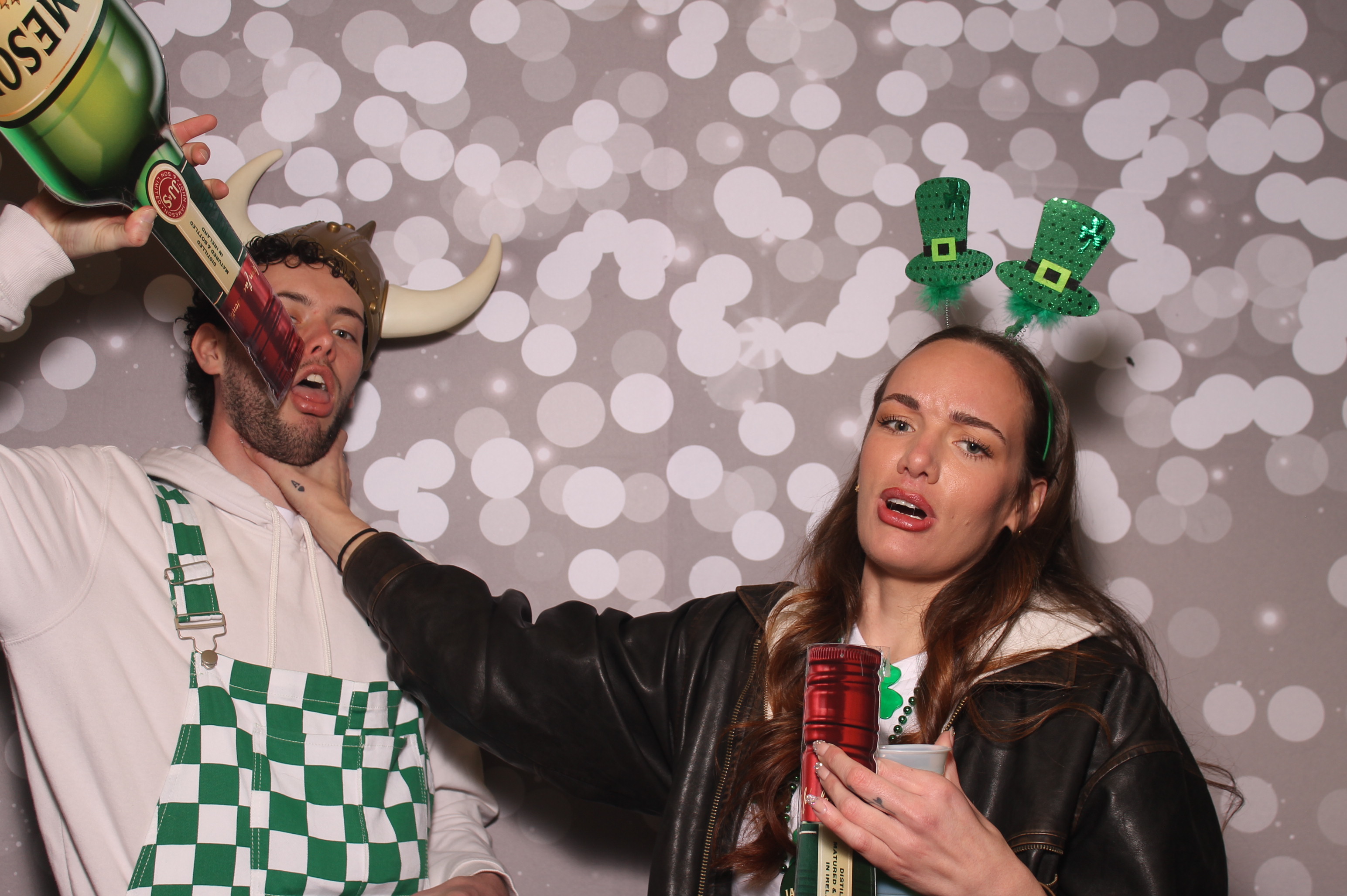 St Pattys Day at Molly Malone's | View more photos from the event at gallery.photoboothcincy.com/u/PhotoBoothCincy/St-Pattys-Day-at-Molly-Malones