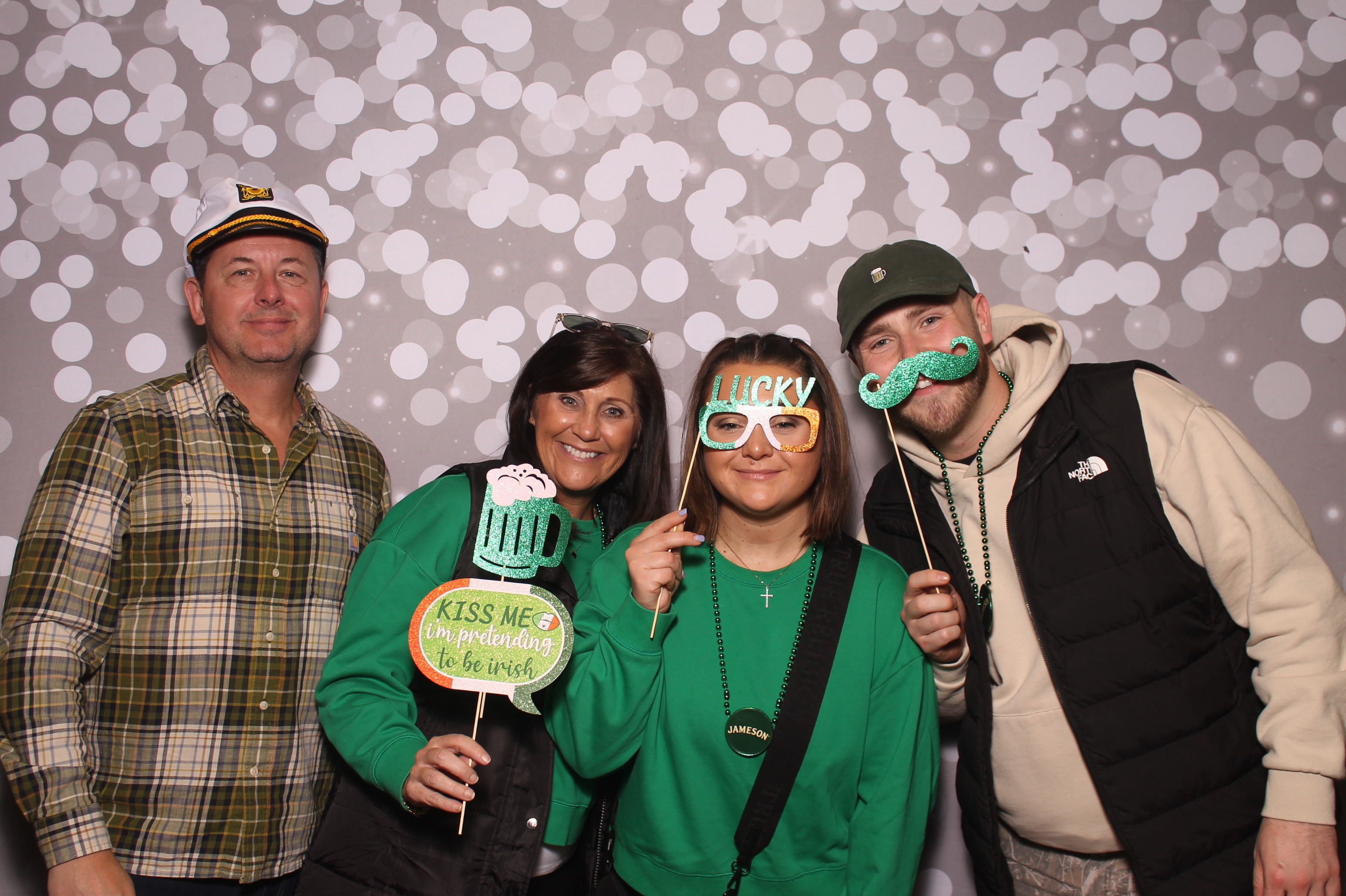 St Pattys Day at Molly Malone's | View more photos from the event at gallery.photoboothcincy.com/u/PhotoBoothCincy/St-Pattys-Day-at-Molly-Malones