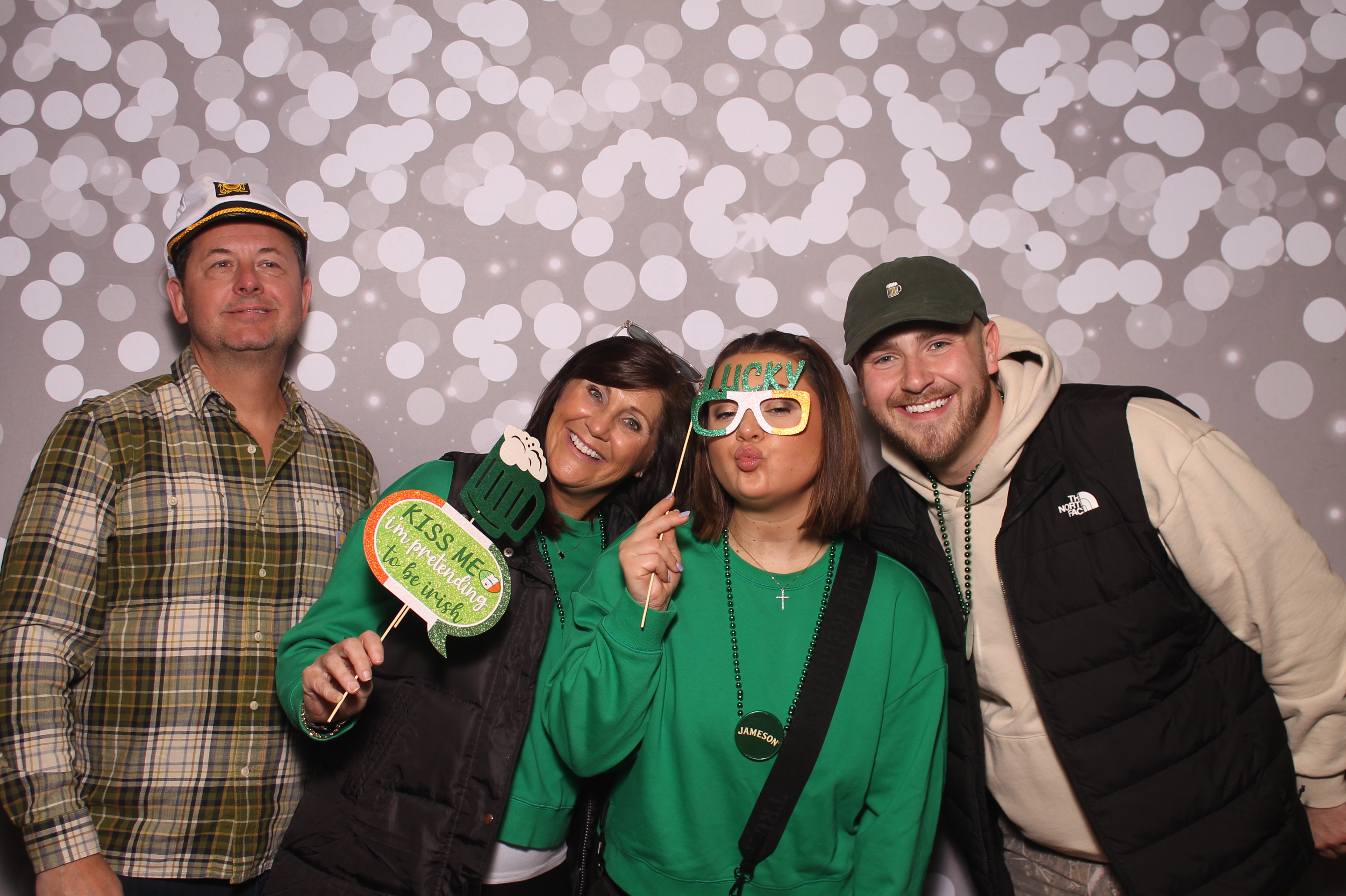 St Pattys Day at Molly Malone's | View more photos from the event at gallery.photoboothcincy.com/u/PhotoBoothCincy/St-Pattys-Day-at-Molly-Malones