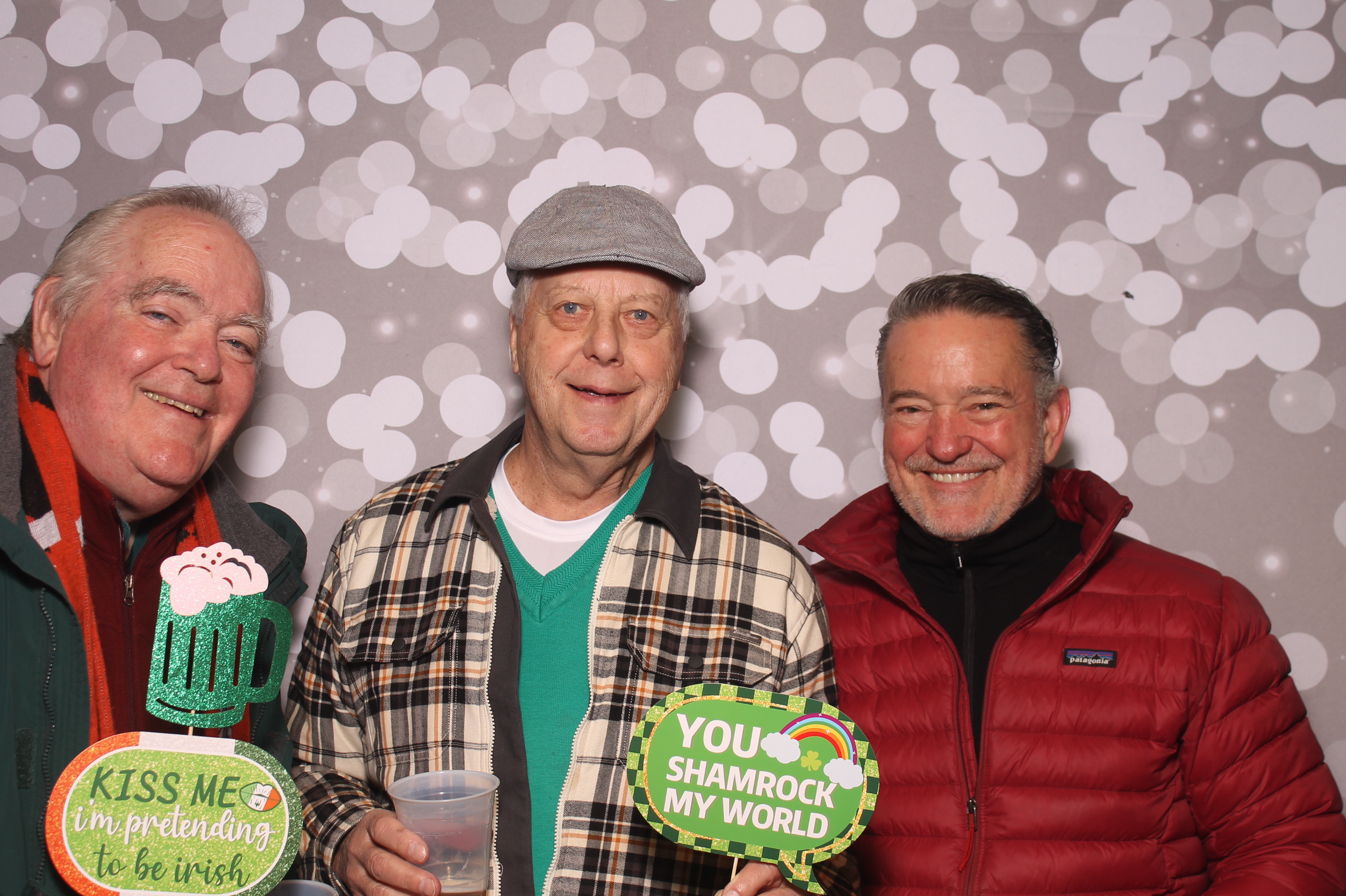 St Pattys Day at Molly Malone's | View more photos from the event at gallery.photoboothcincy.com/u/PhotoBoothCincy/St-Pattys-Day-at-Molly-Malones