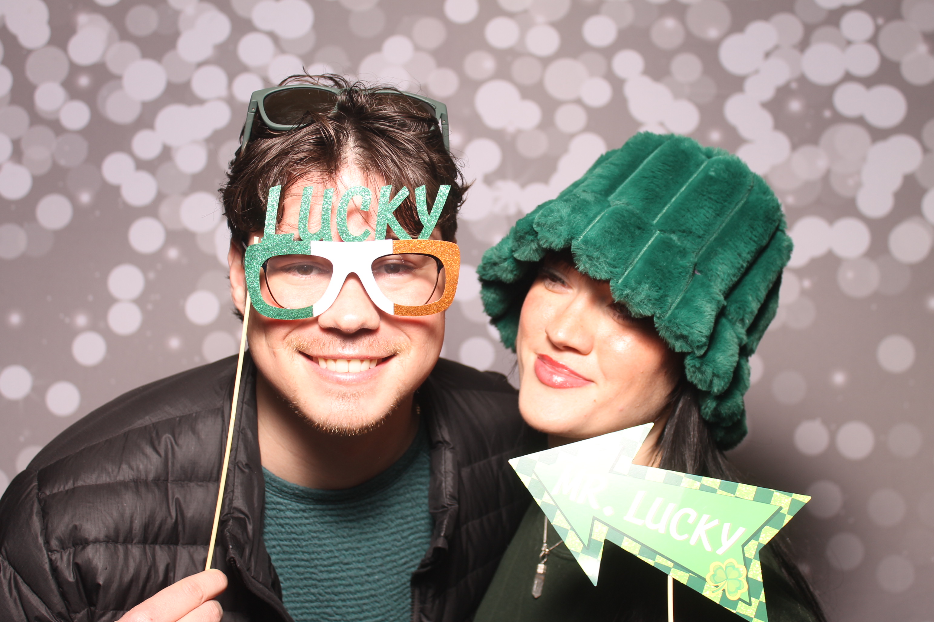 St Pattys Day at Molly Malone's | View more photos from the event at gallery.photoboothcincy.com/u/PhotoBoothCincy/St-Pattys-Day-at-Molly-Malones