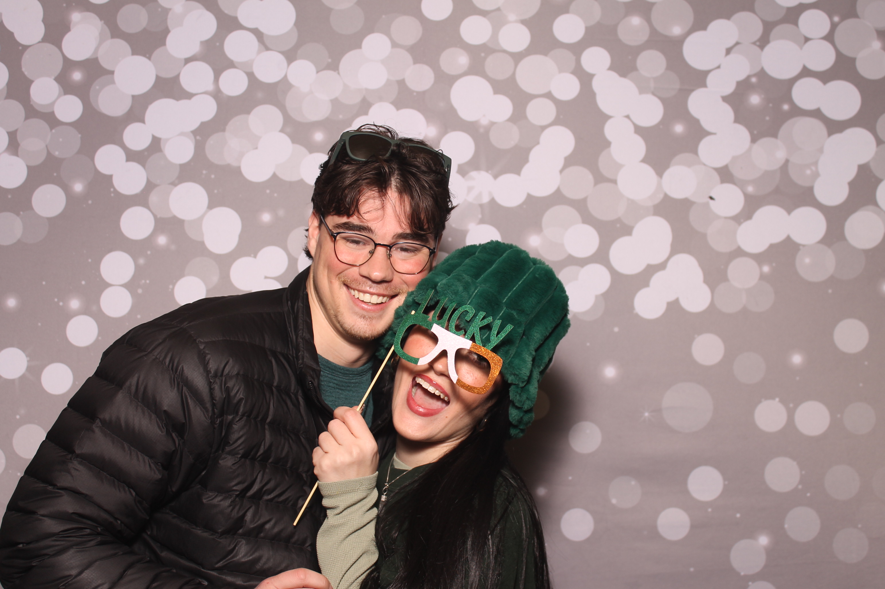 St Pattys Day at Molly Malone's | View more photos from the event at gallery.photoboothcincy.com/u/PhotoBoothCincy/St-Pattys-Day-at-Molly-Malones