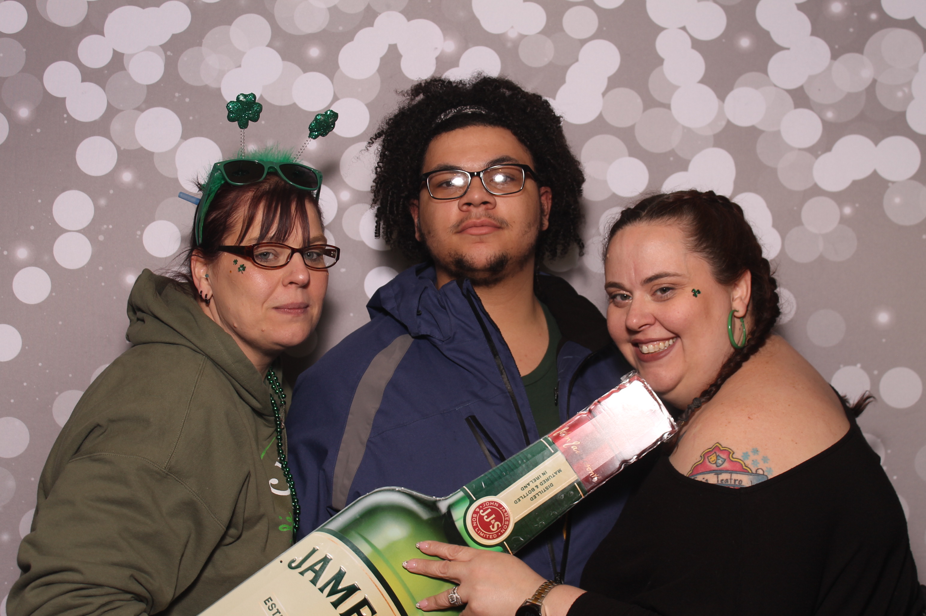 St Pattys Day at Molly Malone's | View more photos from the event at gallery.photoboothcincy.com/u/PhotoBoothCincy/St-Pattys-Day-at-Molly-Malones