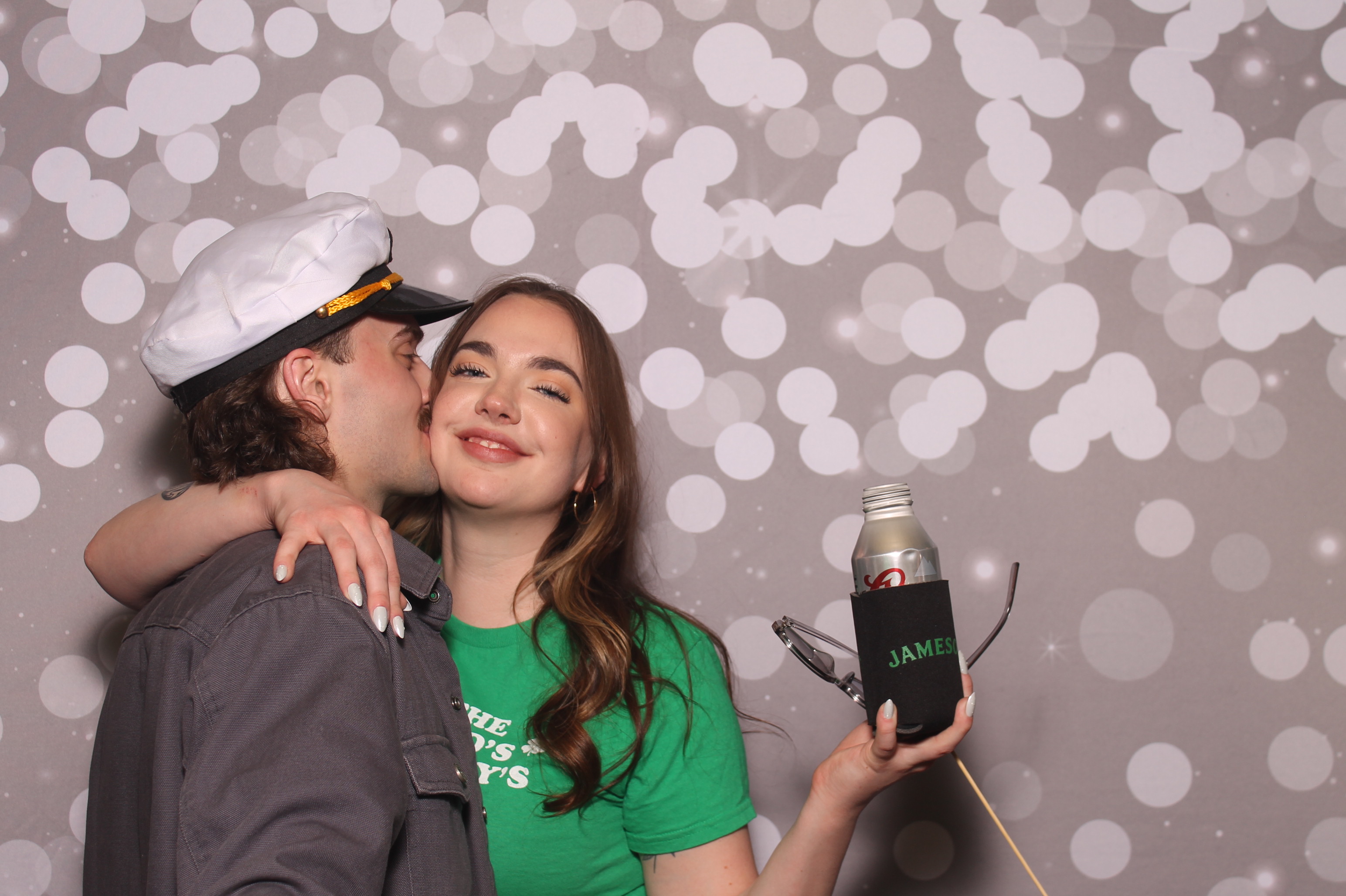 St Pattys Day at Molly Malone's | View more photos from the event at gallery.photoboothcincy.com/u/PhotoBoothCincy/St-Pattys-Day-at-Molly-Malones