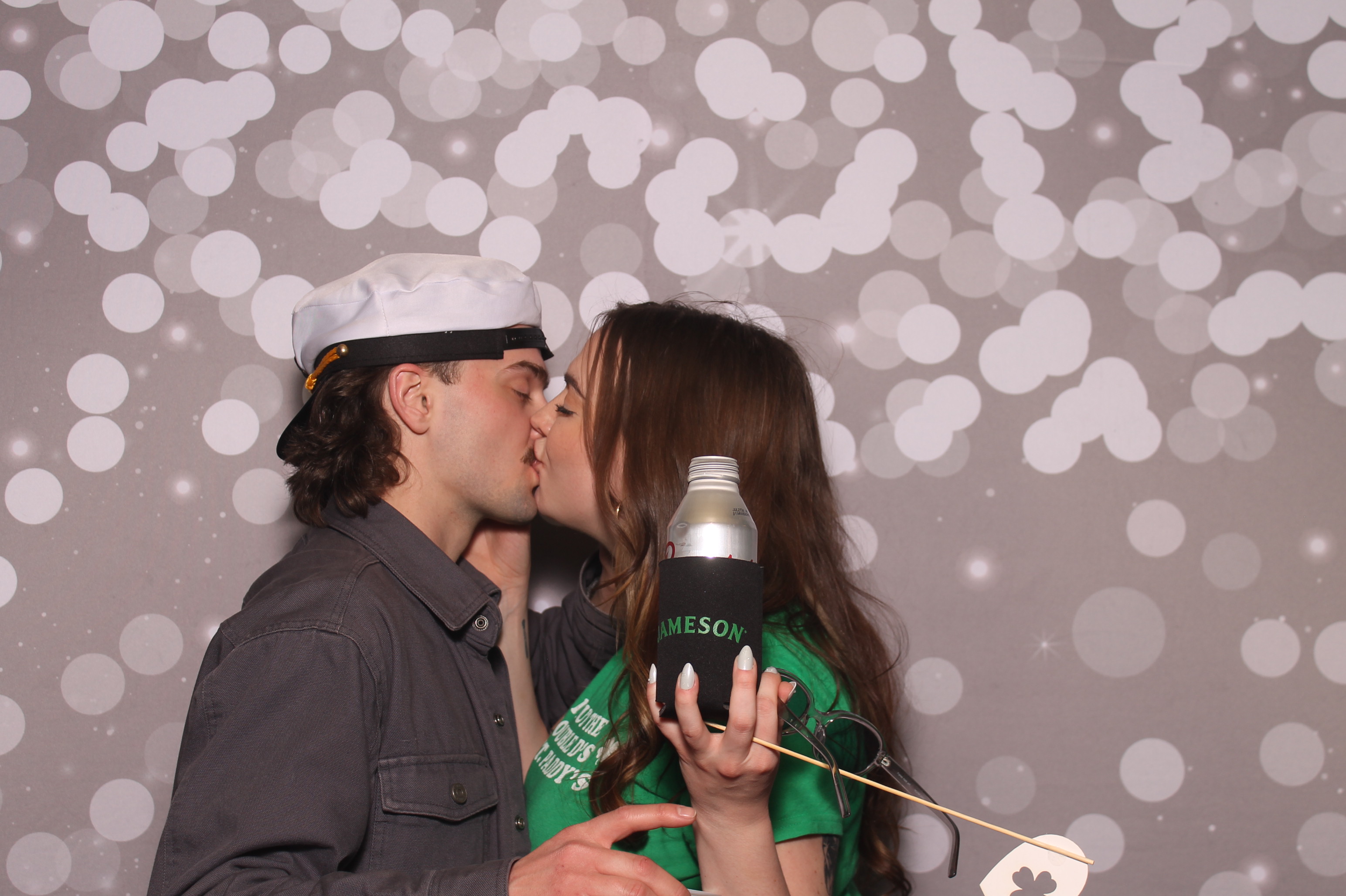 St Pattys Day at Molly Malone's | View more photos from the event at gallery.photoboothcincy.com/u/PhotoBoothCincy/St-Pattys-Day-at-Molly-Malones