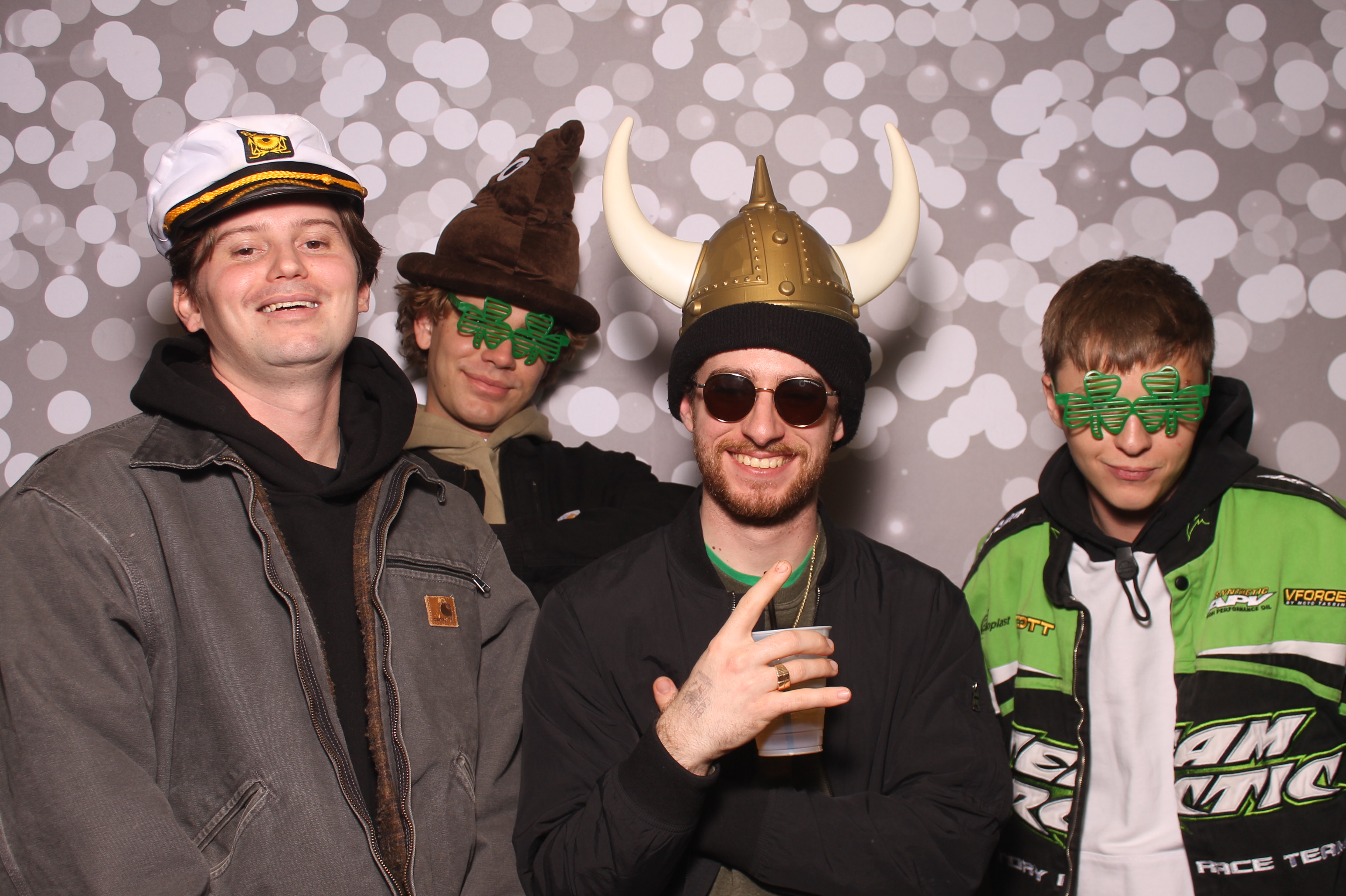 St Pattys Day at Molly Malone's | View more photos from the event at gallery.photoboothcincy.com/u/PhotoBoothCincy/St-Pattys-Day-at-Molly-Malones