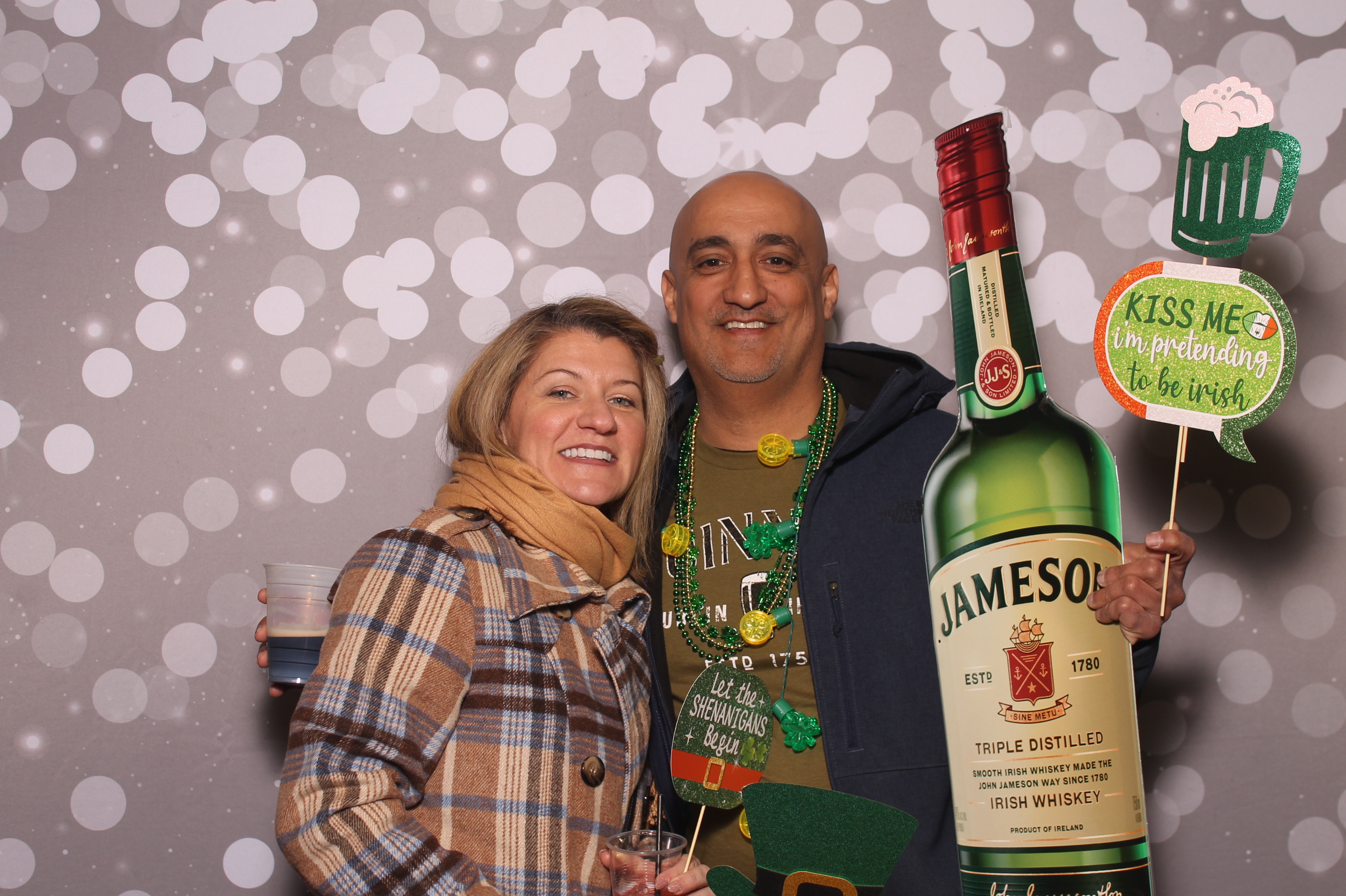 St Pattys Day at Molly Malone's | View more photos from the event at gallery.photoboothcincy.com/u/PhotoBoothCincy/St-Pattys-Day-at-Molly-Malones