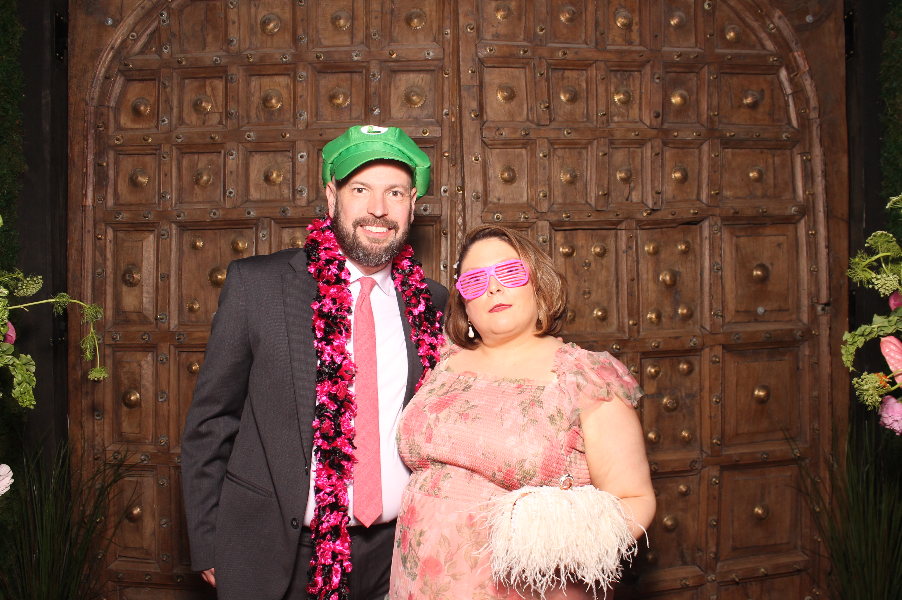 Sydney & Gregory | View more photos from the event at gallery.photoboothcincy.com/u/PhotoBoothCincy/Sydney-Gregory