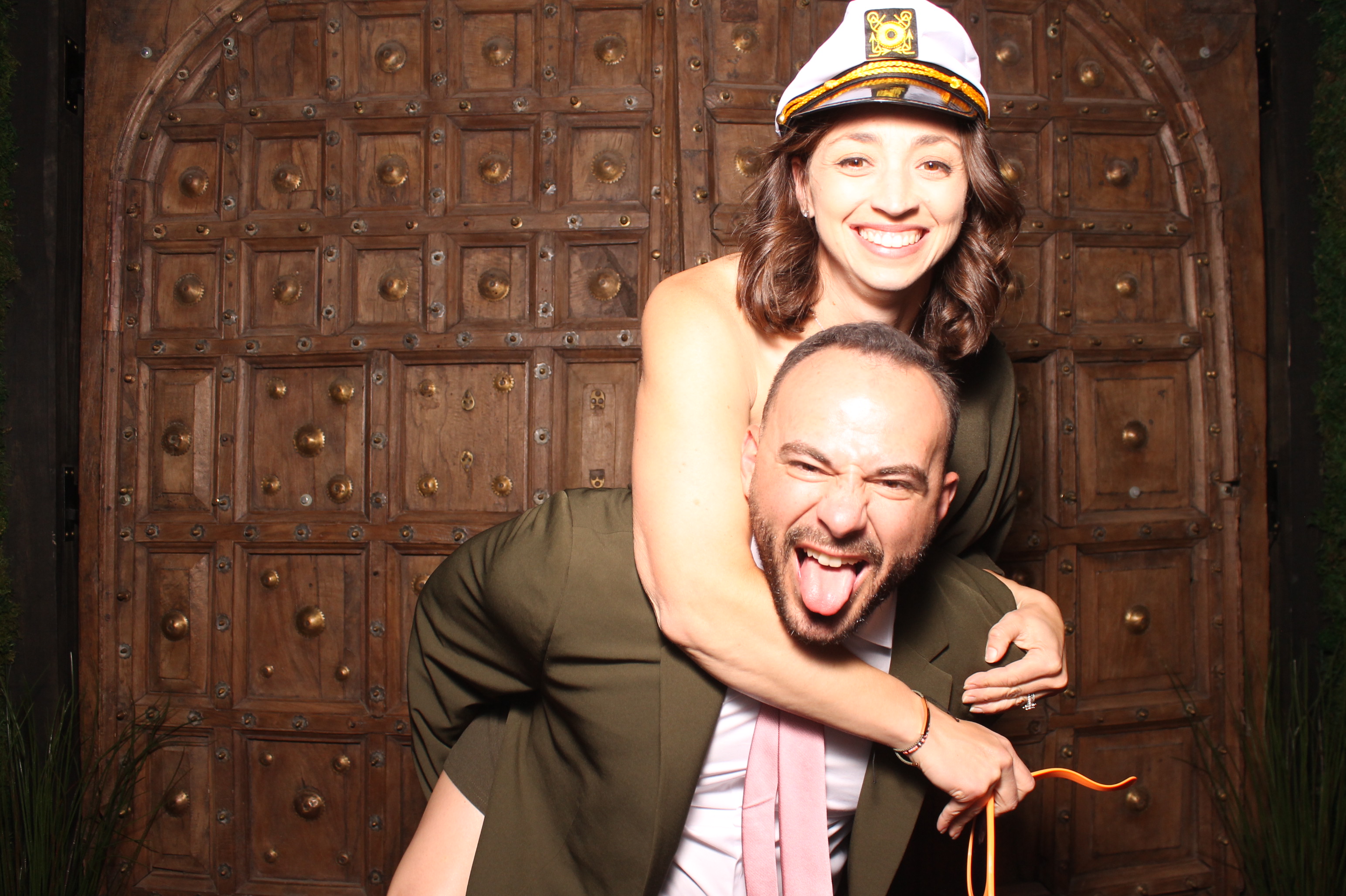 Sydney & Gregory | View more photos from the event at gallery.photoboothcincy.com/u/PhotoBoothCincy/Sydney-Gregory