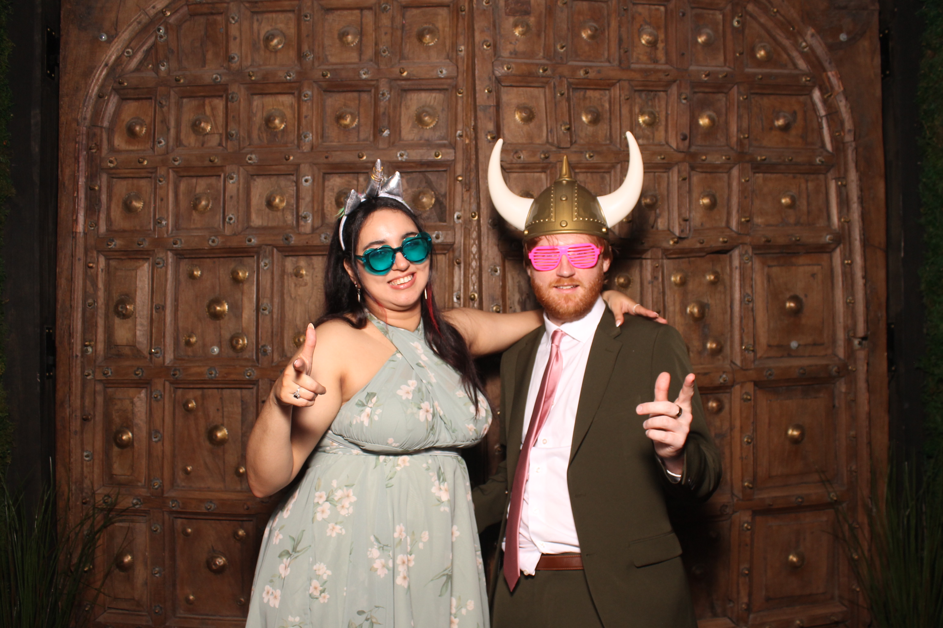 Sydney & Gregory | View more photos from the event at gallery.photoboothcincy.com/u/PhotoBoothCincy/Sydney-Gregory