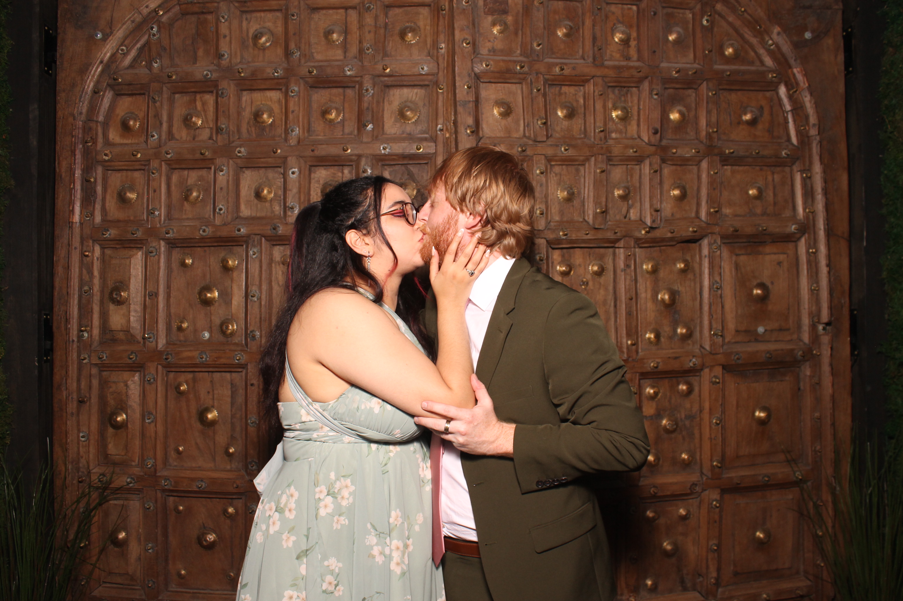 Sydney & Gregory | View more photos from the event at gallery.photoboothcincy.com/u/PhotoBoothCincy/Sydney-Gregory