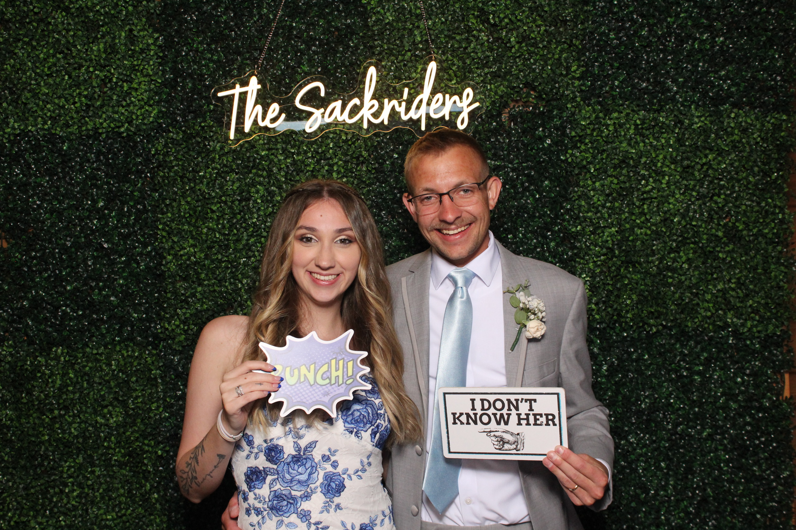 Sydney & Nick | View more photos from the event at gallery.photoboothcincy.com/u/PhotoBoothCincy/Sydney-Nick