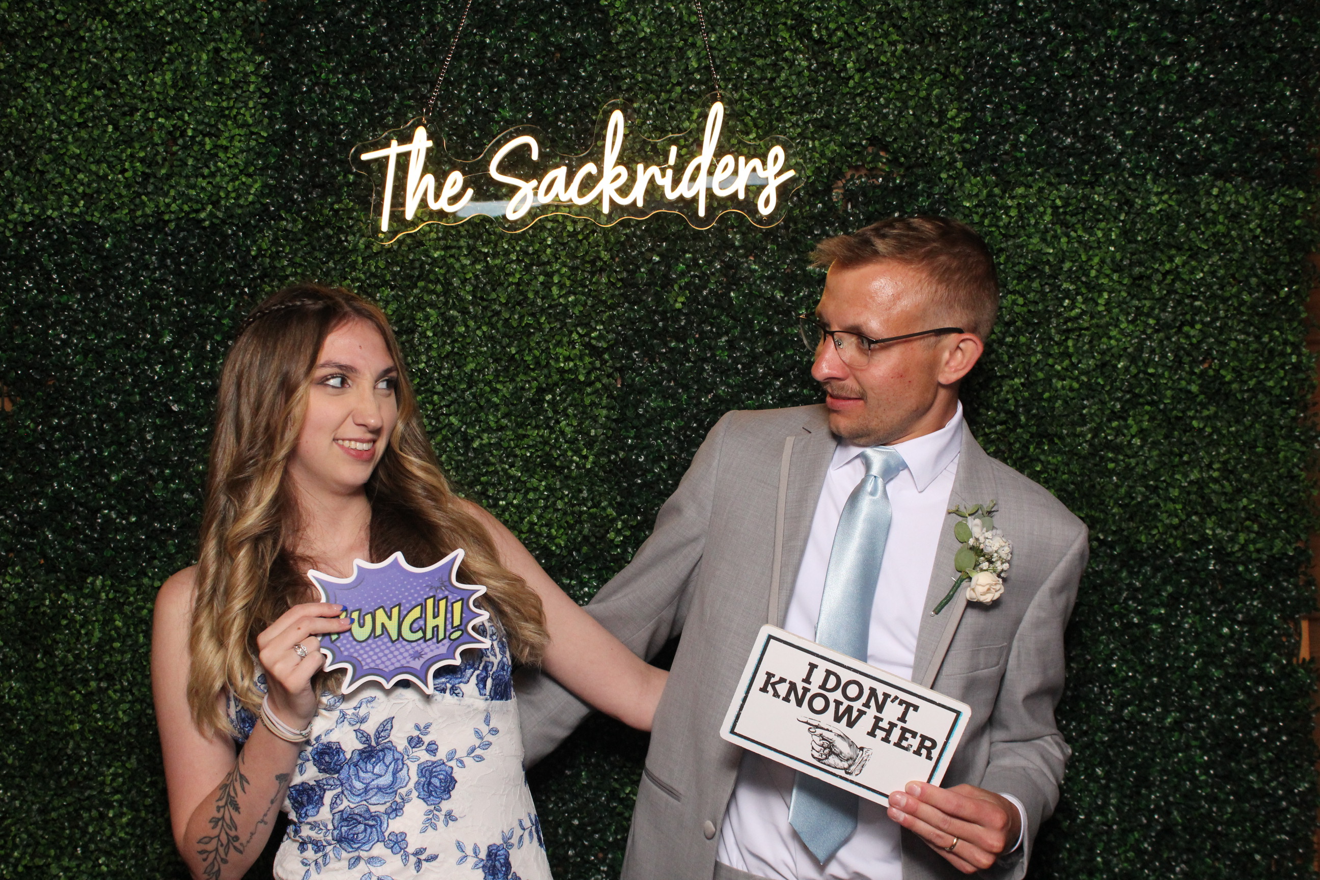 Sydney & Nick | View more photos from the event at gallery.photoboothcincy.com/u/PhotoBoothCincy/Sydney-Nick