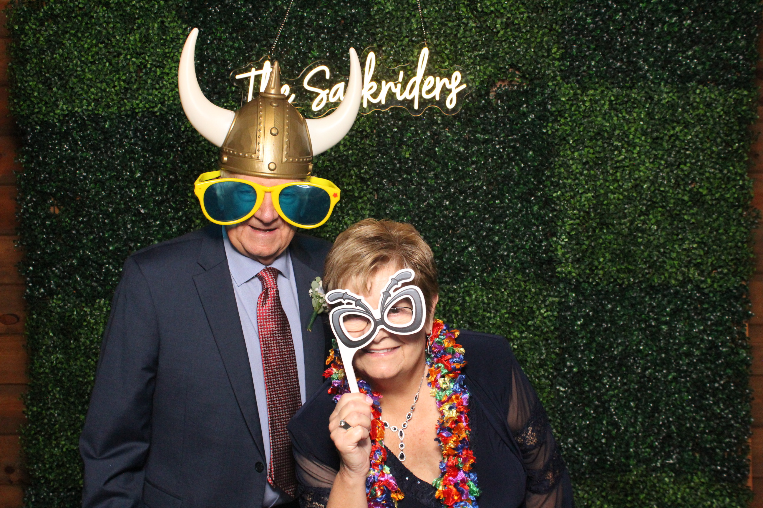 Sydney & Nick | View more photos from the event at gallery.photoboothcincy.com/u/PhotoBoothCincy/Sydney-Nick