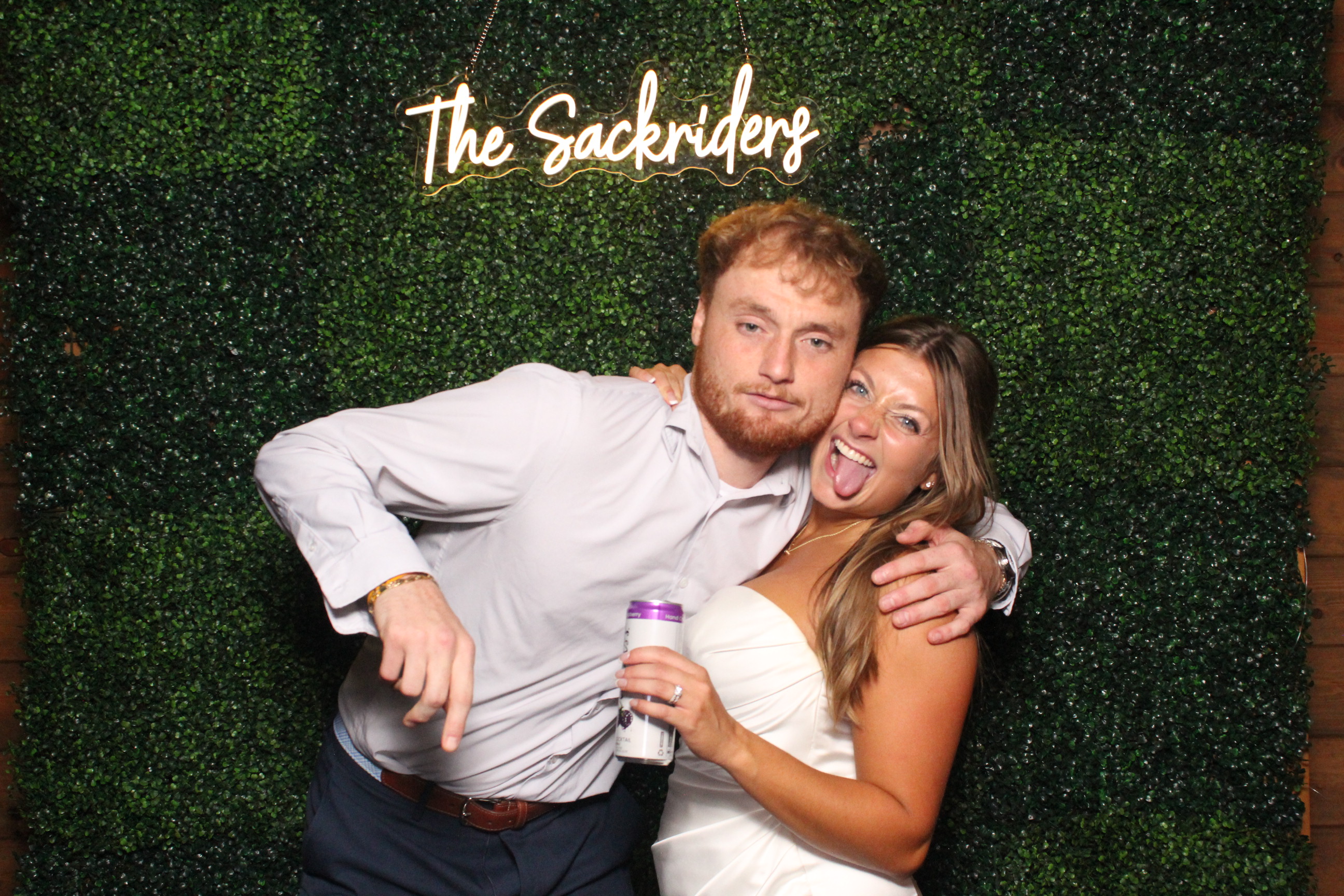Sydney & Nick | View more photos from the event at gallery.photoboothcincy.com/u/PhotoBoothCincy/Sydney-Nick