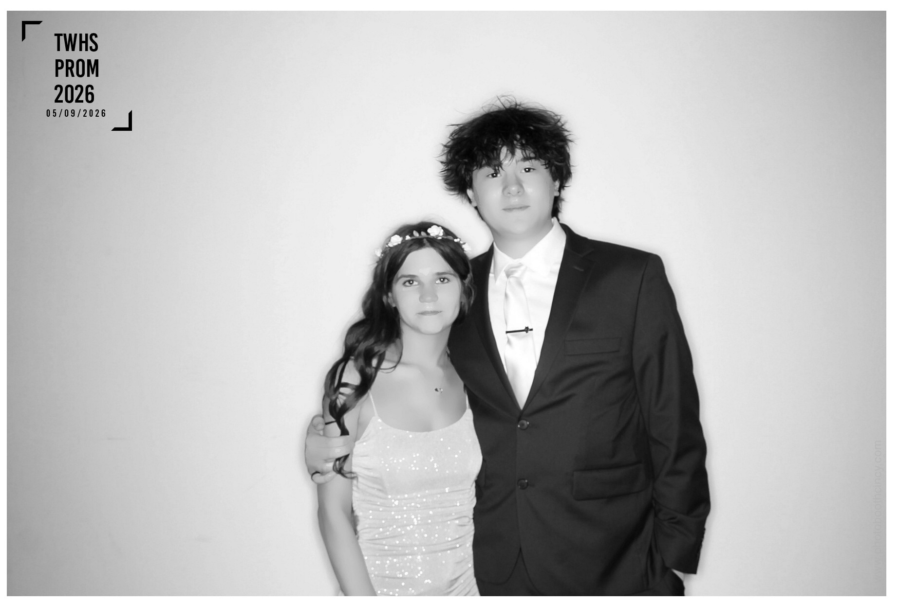 TWHS Prom 2026 | View more photos from the event at gallery.photoboothcincy.com/u/PhotoBoothCincy/TWHS-Prom-2026