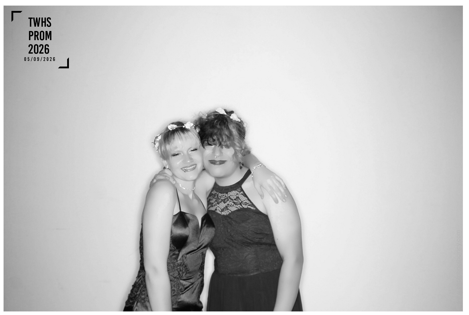 TWHS Prom 2026 | View more photos from the event at gallery.photoboothcincy.com/u/PhotoBoothCincy/TWHS-Prom-2026
