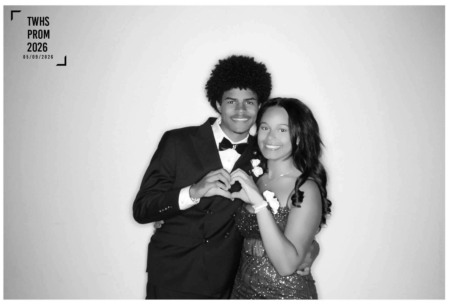 TWHS Prom 2026 | View more photos from the event at gallery.photoboothcincy.com/u/PhotoBoothCincy/TWHS-Prom-2026