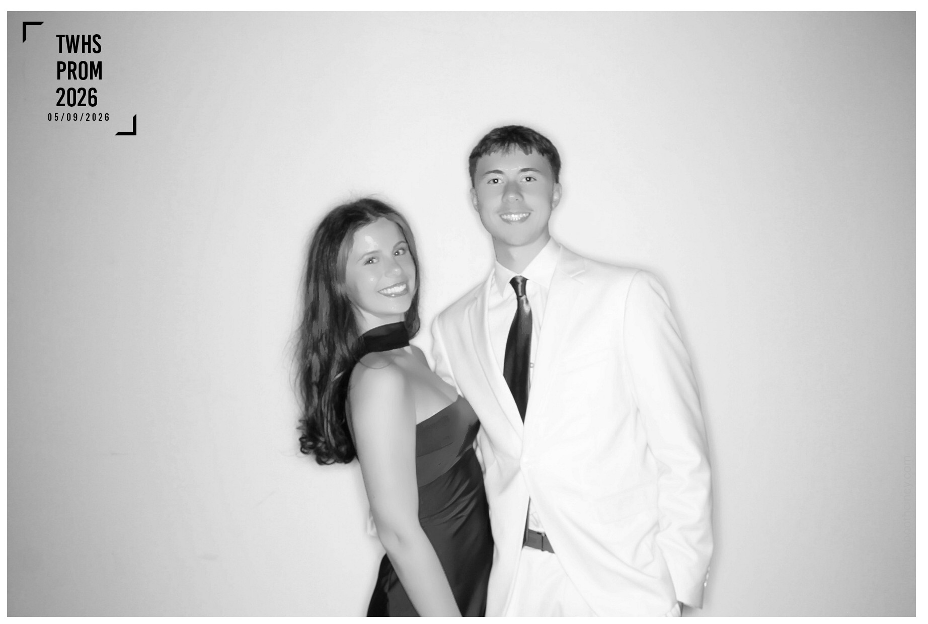 TWHS Prom 2026 | View more photos from the event at gallery.photoboothcincy.com/u/PhotoBoothCincy/TWHS-Prom-2026