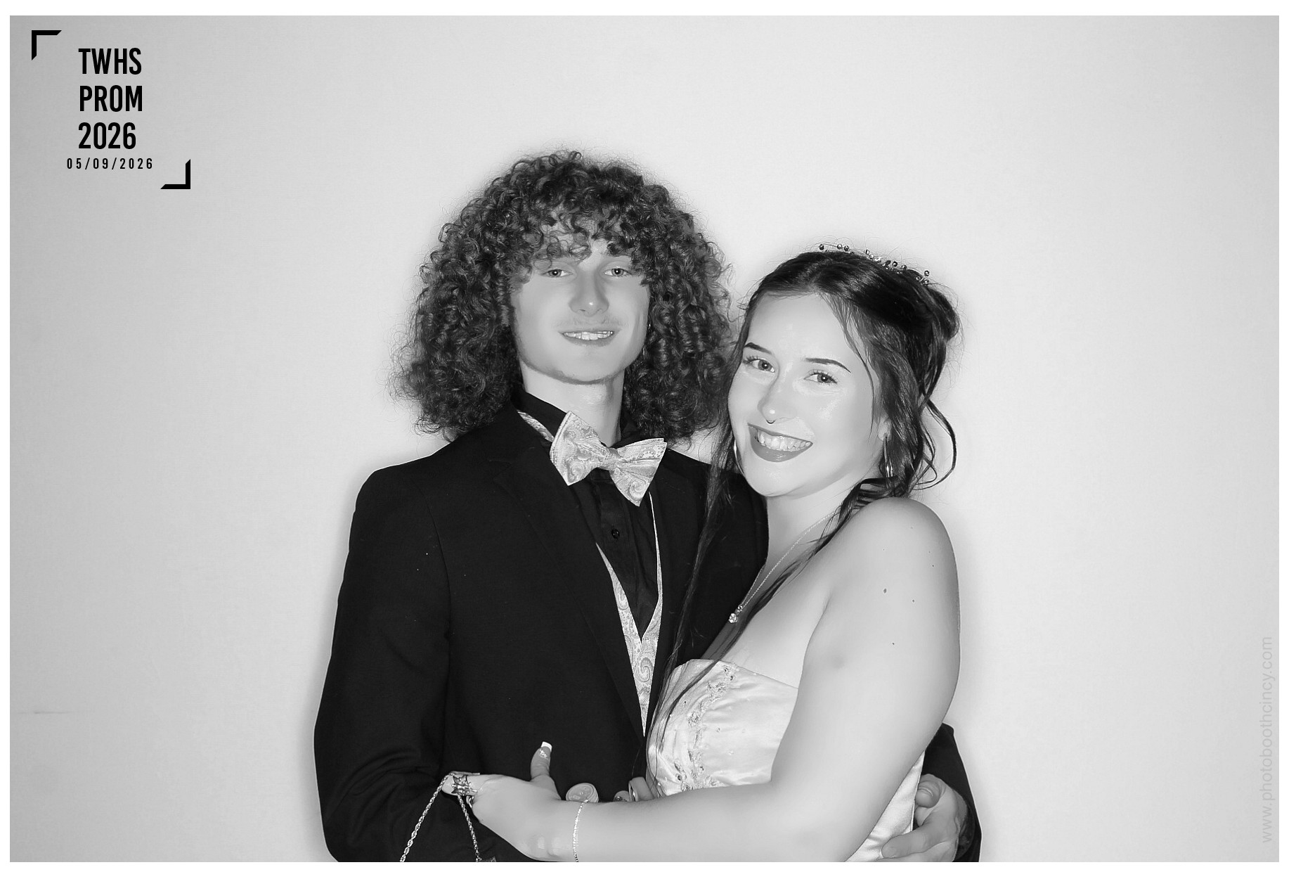 TWHS Prom 2026 | View more photos from the event at gallery.photoboothcincy.com/u/PhotoBoothCincy/TWHS-Prom-2026
