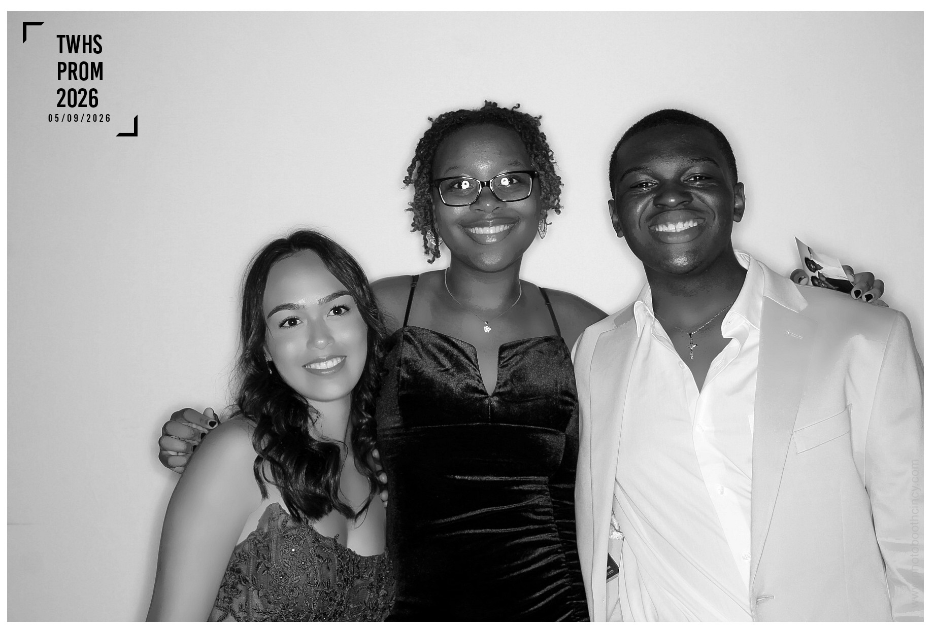 TWHS Prom 2026 | View more photos from the event at gallery.photoboothcincy.com/u/PhotoBoothCincy/TWHS-Prom-2026