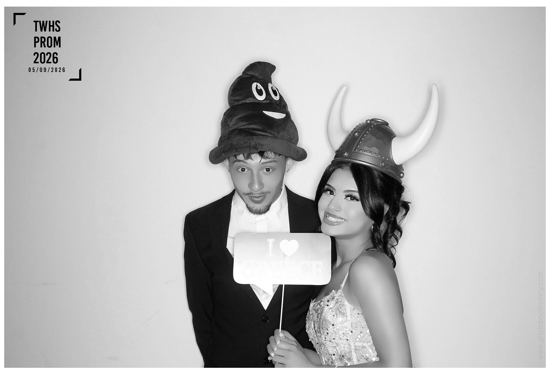 TWHS Prom 2026 | View more photos from the event at gallery.photoboothcincy.com/u/PhotoBoothCincy/TWHS-Prom-2026
