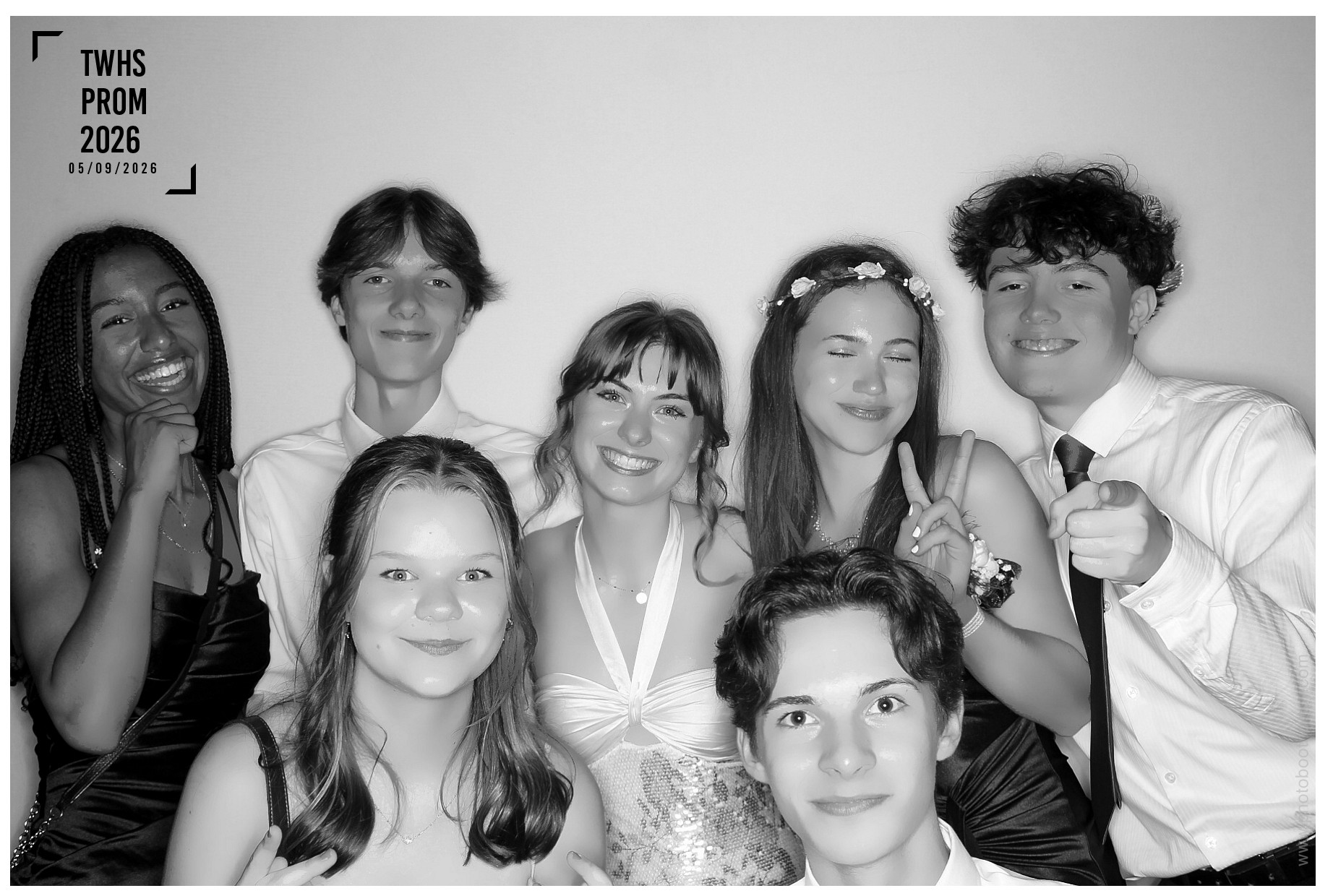 TWHS Prom 2026 | View more photos from the event at gallery.photoboothcincy.com/u/PhotoBoothCincy/TWHS-Prom-2026