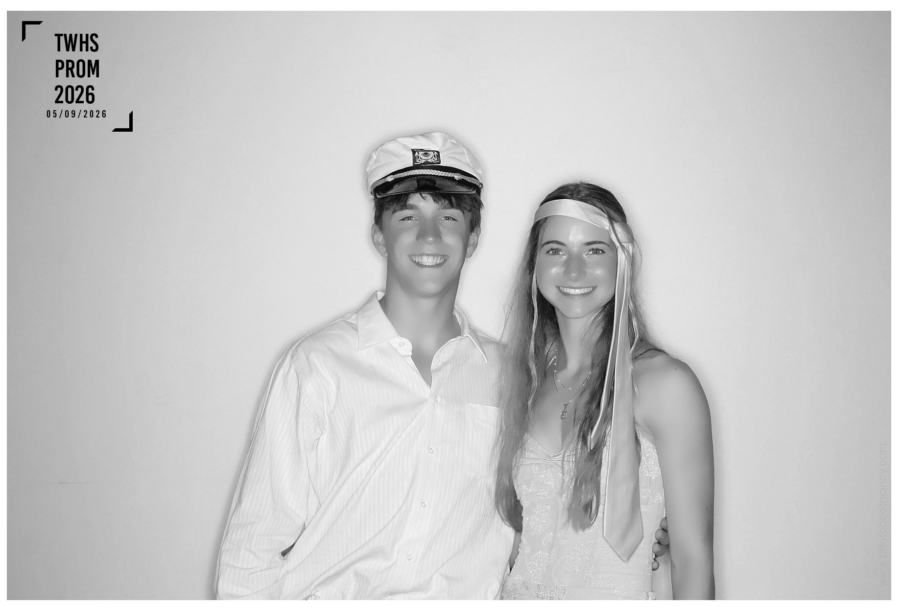 TWHS Prom 2026 | View more photos from the event at gallery.photoboothcincy.com/u/PhotoBoothCincy/TWHS-Prom-2026