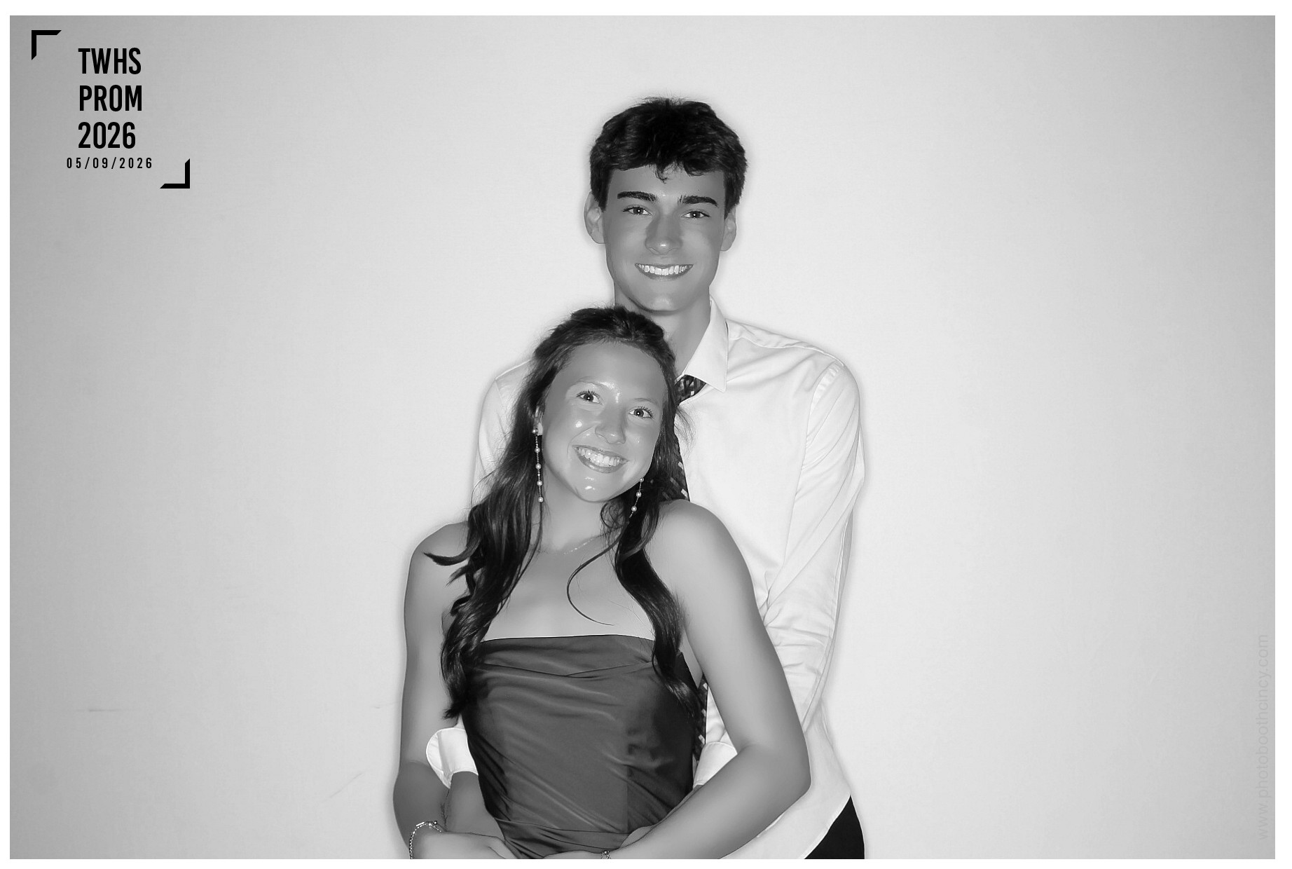 TWHS Prom 2026 | View more photos from the event at gallery.photoboothcincy.com/u/PhotoBoothCincy/TWHS-Prom-2026