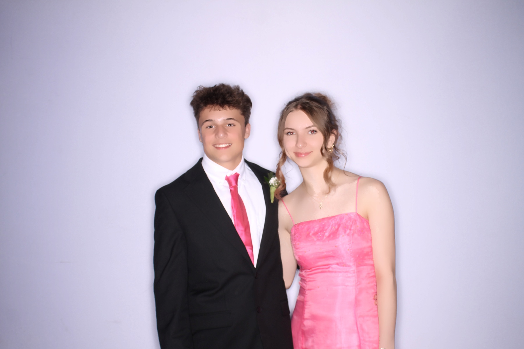 TWHS Prom 2026 | View more photos from the event at gallery.photoboothcincy.com/u/PhotoBoothCincy/TWHS-Prom-2026