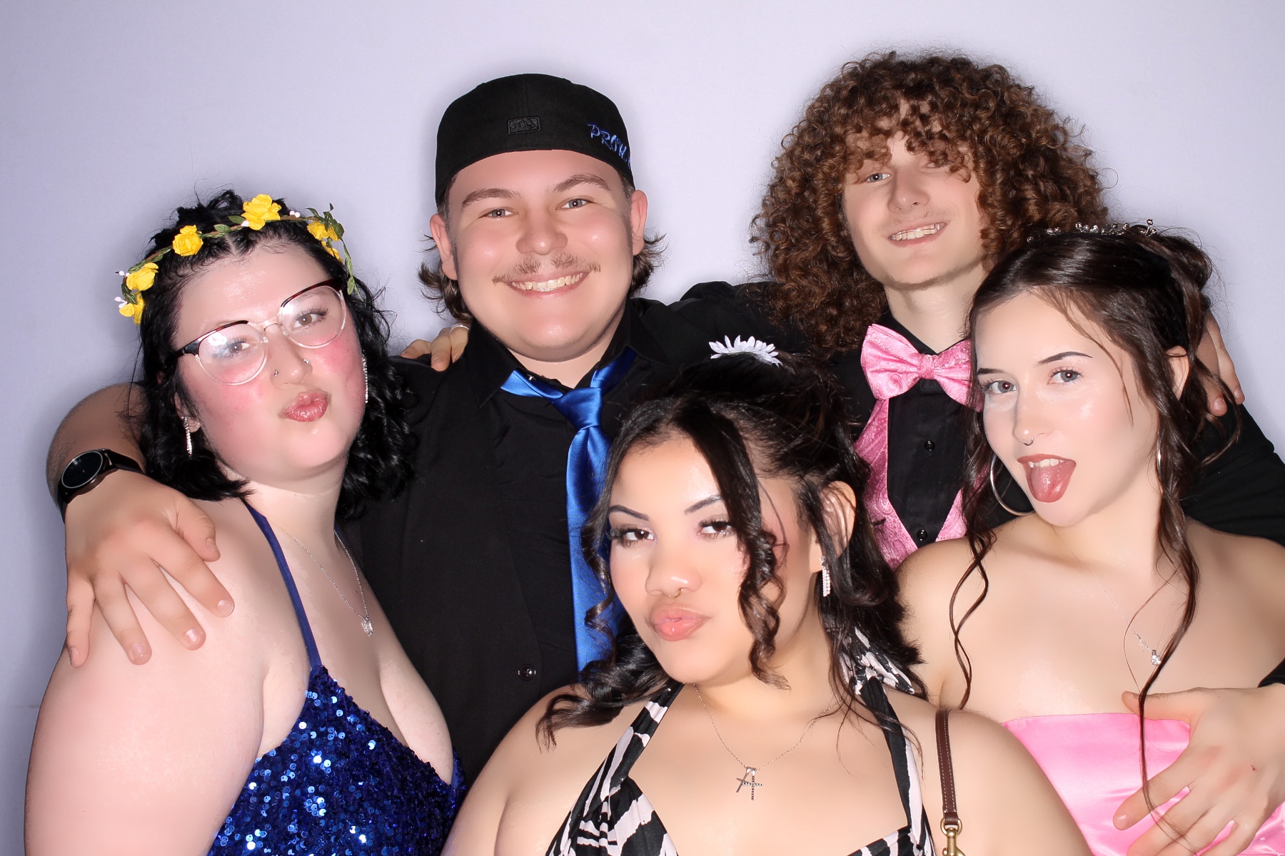 TWHS Prom 2026 | View more photos from the event at gallery.photoboothcincy.com/u/PhotoBoothCincy/TWHS-Prom-2026