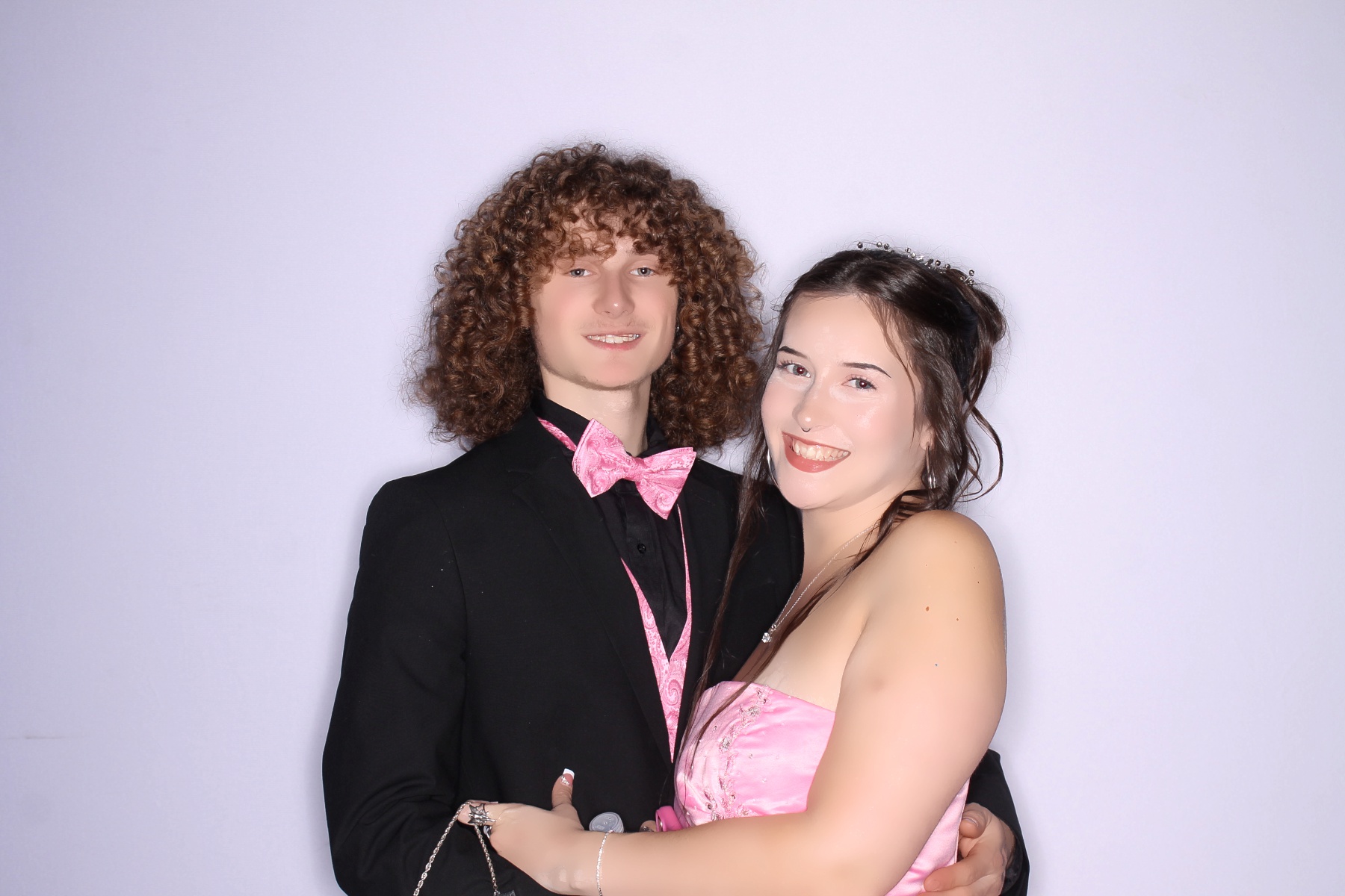 TWHS Prom 2026 | View more photos from the event at gallery.photoboothcincy.com/u/PhotoBoothCincy/TWHS-Prom-2026