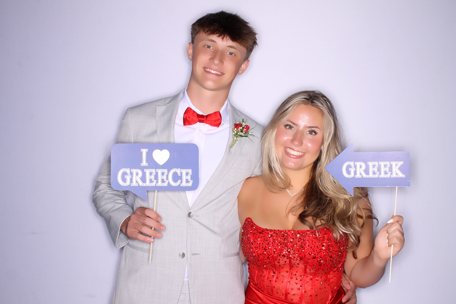 TWHS Prom 2026 | View more photos from the event at gallery.photoboothcincy.com/u/PhotoBoothCincy/TWHS-Prom-2026