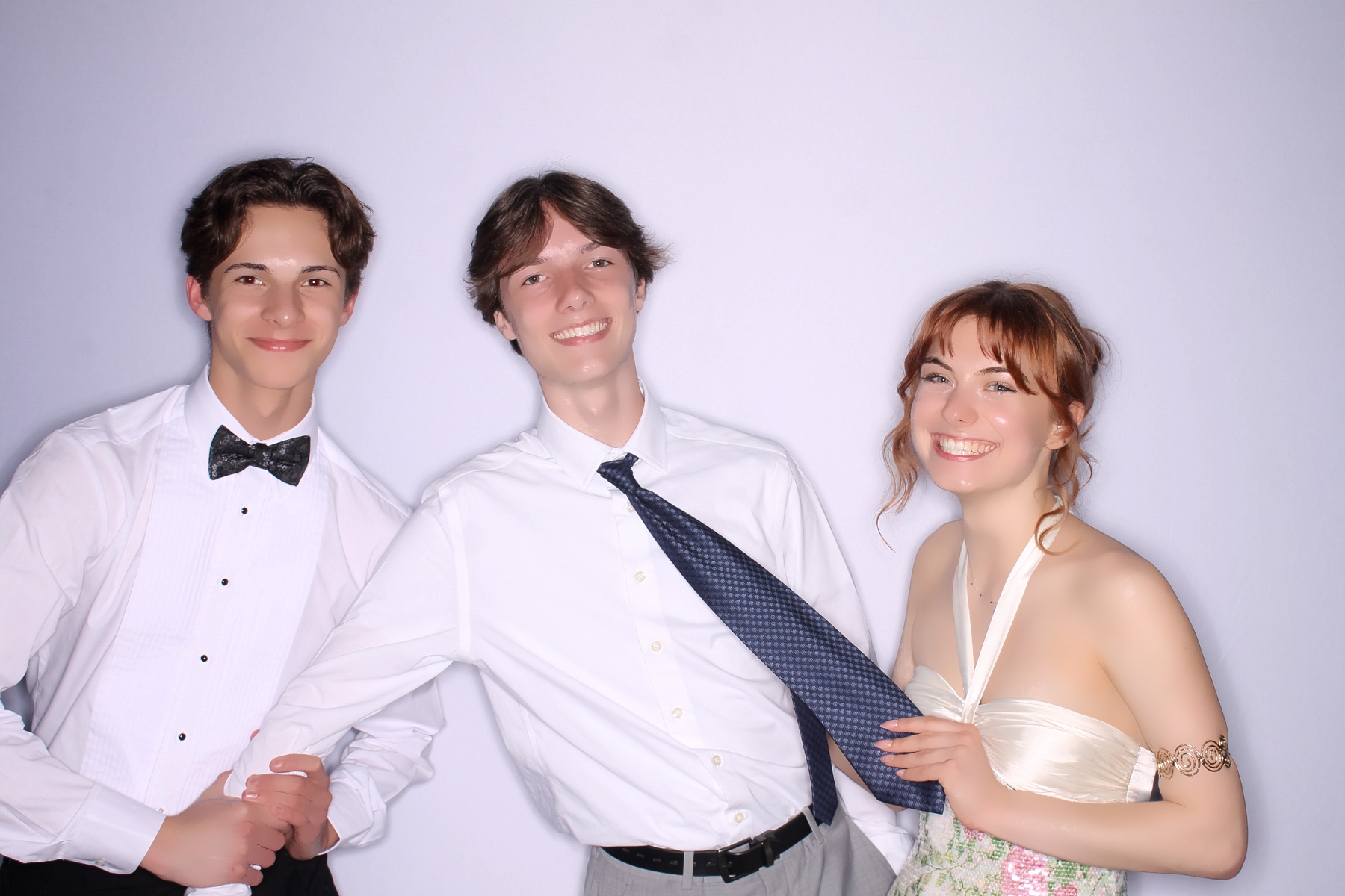 TWHS Prom 2026 | View more photos from the event at gallery.photoboothcincy.com/u/PhotoBoothCincy/TWHS-Prom-2026