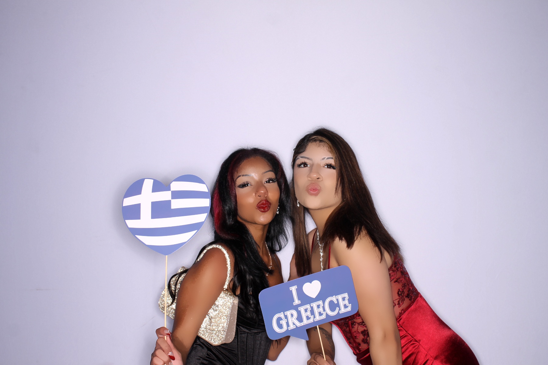 TWHS Prom 2026 | View more photos from the event at gallery.photoboothcincy.com/u/PhotoBoothCincy/TWHS-Prom-2026