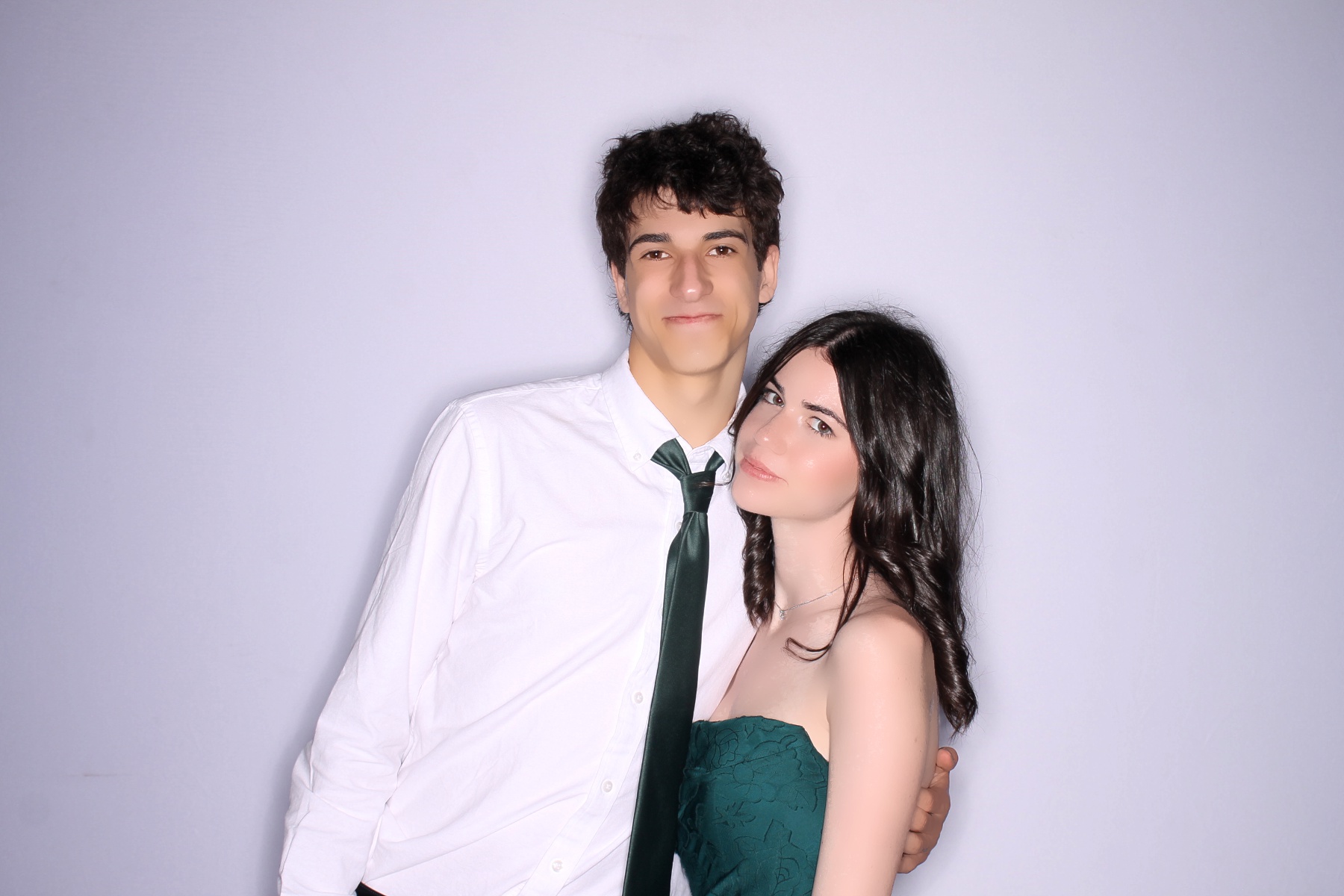 TWHS Prom 2026 | View more photos from the event at gallery.photoboothcincy.com/u/PhotoBoothCincy/TWHS-Prom-2026