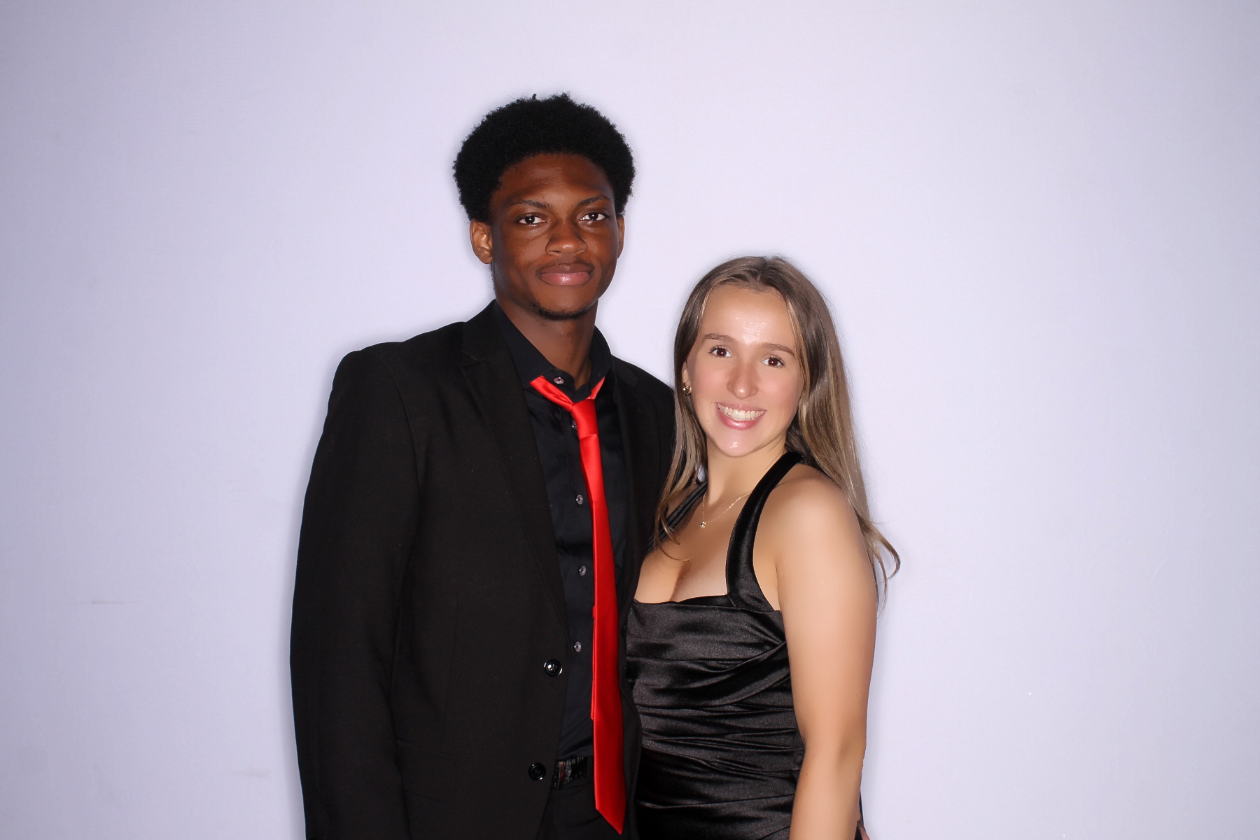 TWHS Prom 2026 | View more photos from the event at gallery.photoboothcincy.com/u/PhotoBoothCincy/TWHS-Prom-2026