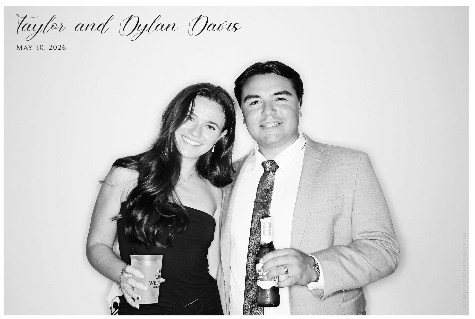 Taylor & Dylan Davis | View more photos from the event at gallery.photoboothcincy.com/u/PhotoBoothCincy/Taylor-Dylan-Davis