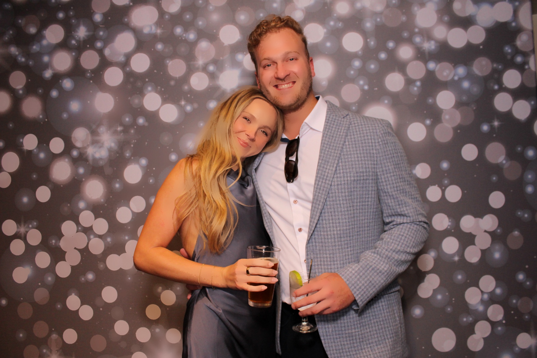 Taylor & Mitchell | View more photos from the event at gallery.photoboothcincy.com/u/PhotoBoothCincy/Taylor-Mitchell