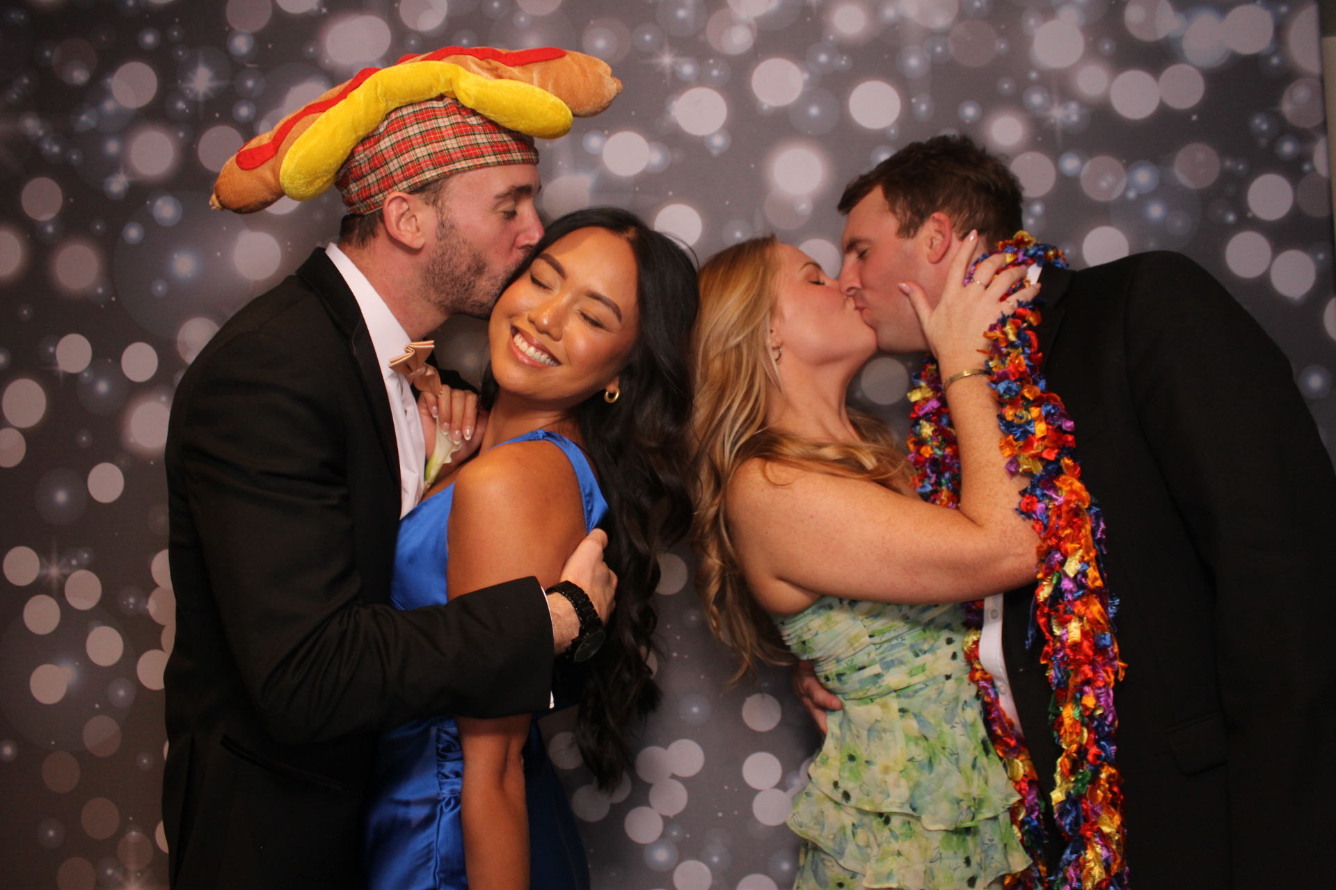 Taylor & Mitchell | View more photos from the event at gallery.photoboothcincy.com/u/PhotoBoothCincy/Taylor-Mitchell