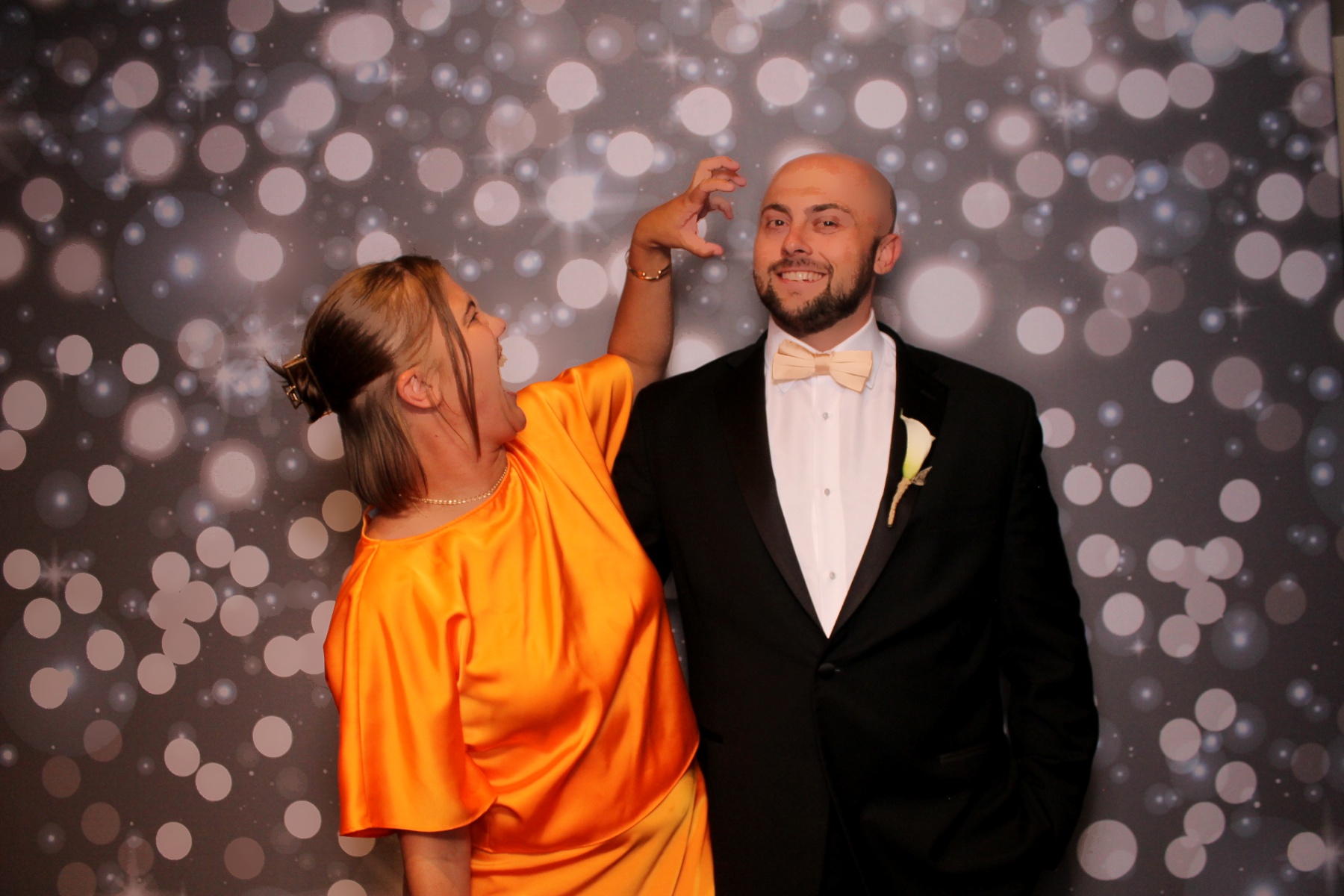Taylor & Mitchell | View more photos from the event at gallery.photoboothcincy.com/u/PhotoBoothCincy/Taylor-Mitchell