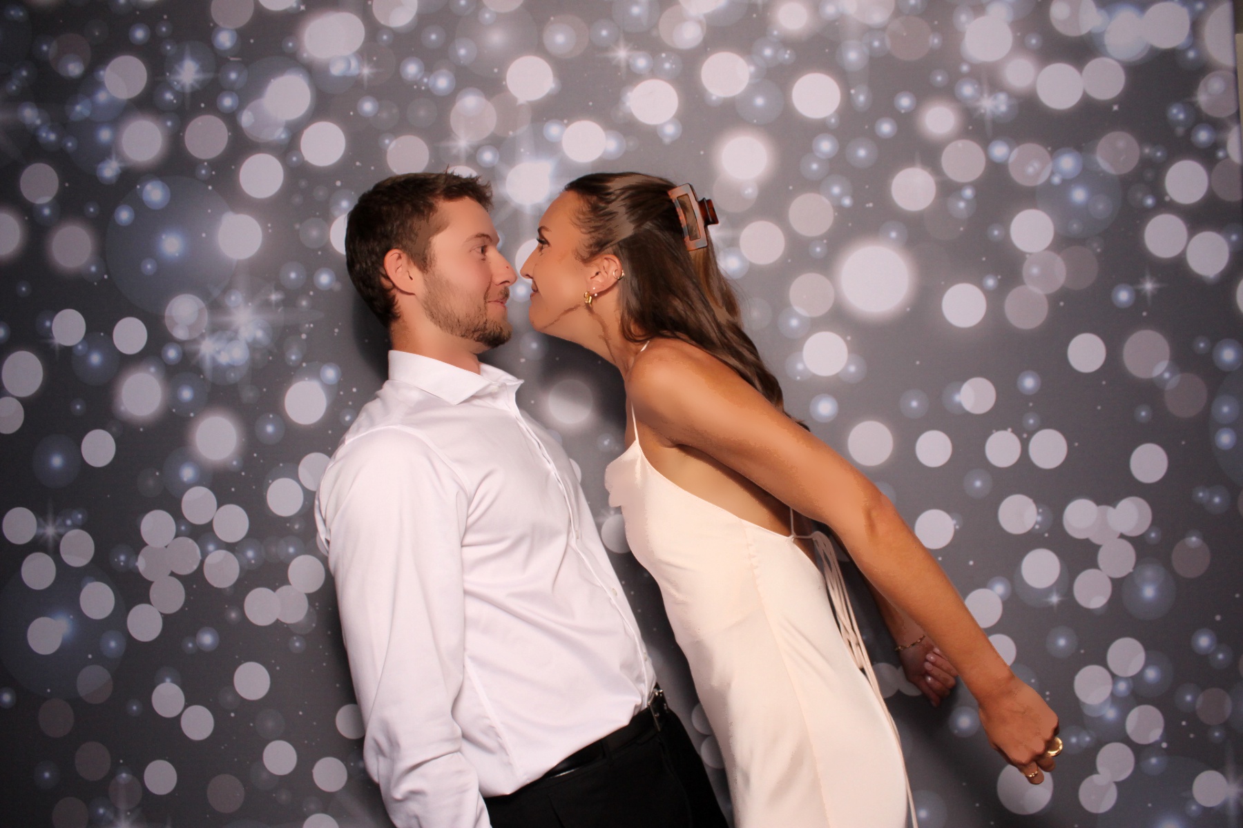 Taylor & Mitchell | View more photos from the event at gallery.photoboothcincy.com/u/PhotoBoothCincy/Taylor-Mitchell