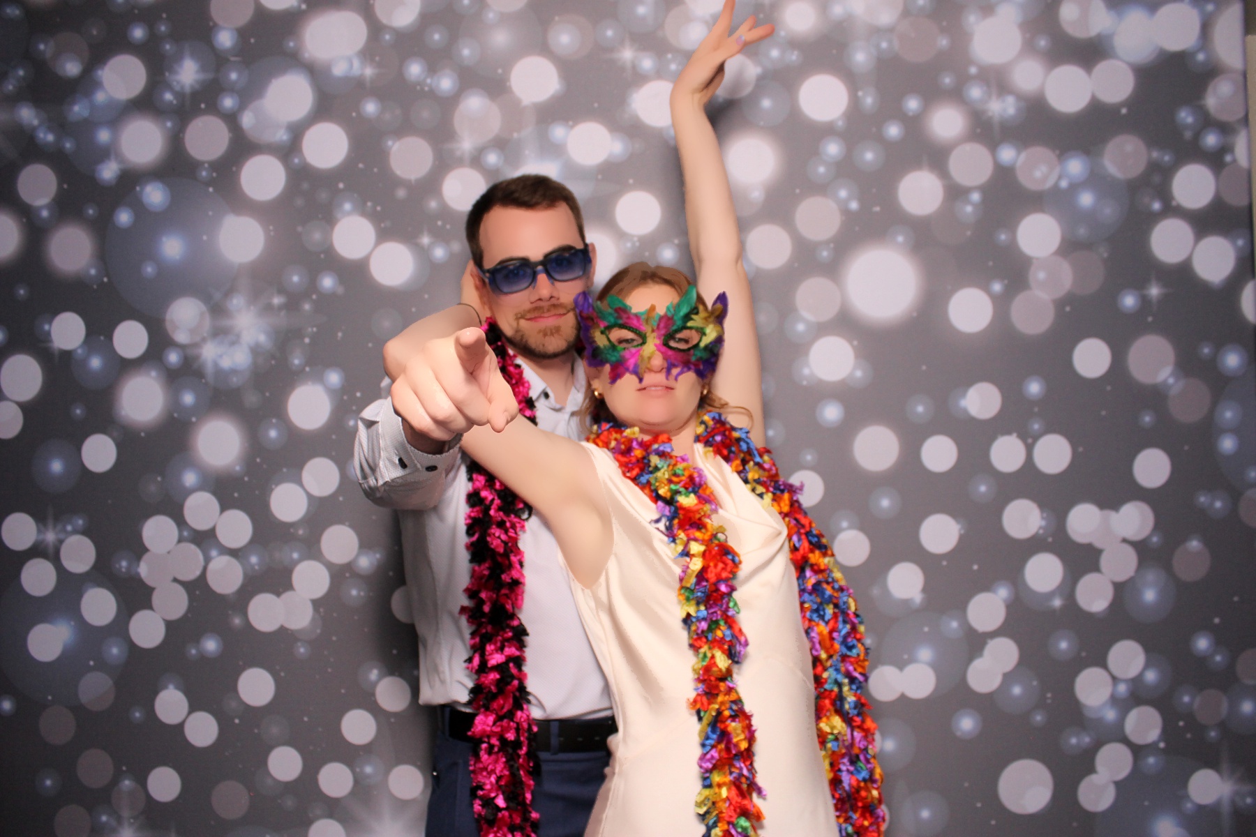 Taylor & Mitchell | View more photos from the event at gallery.photoboothcincy.com/u/PhotoBoothCincy/Taylor-Mitchell