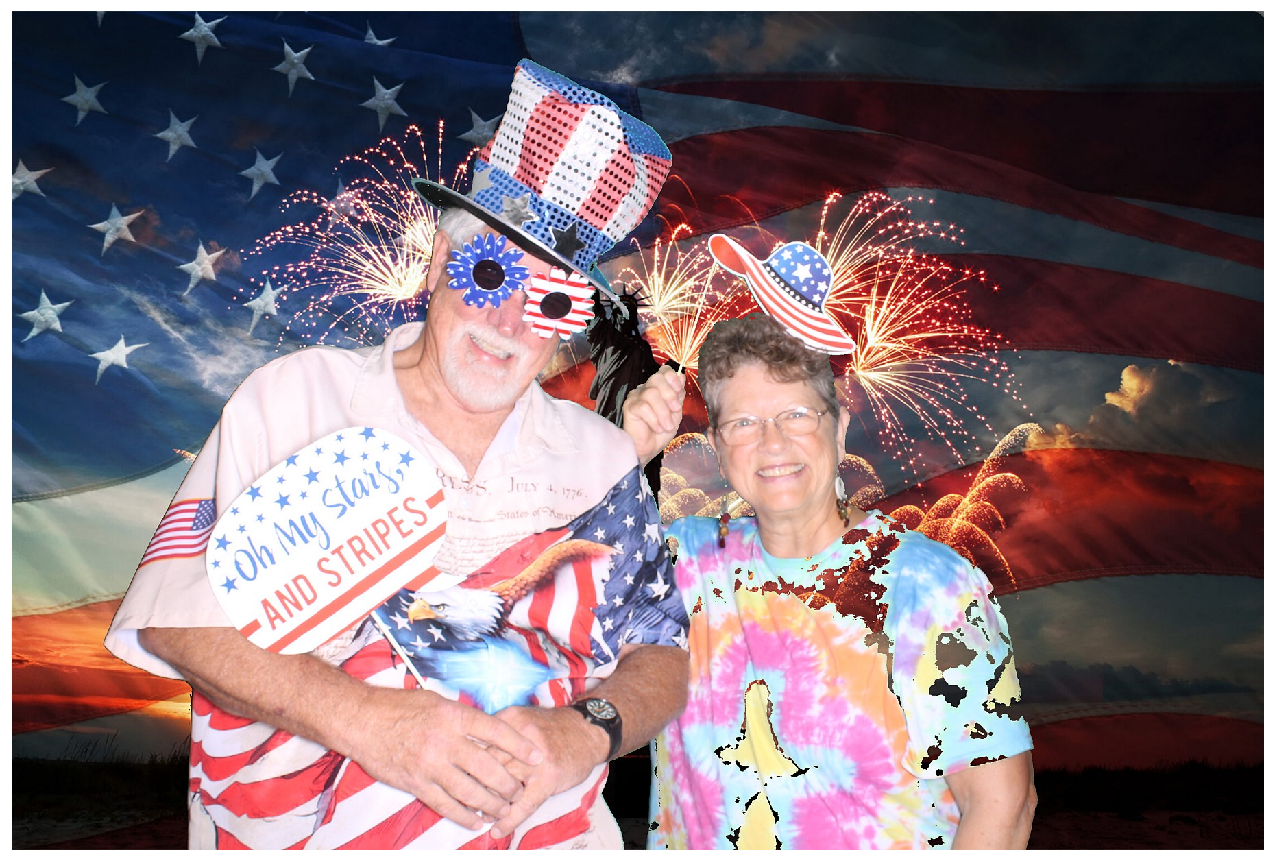 Taylor's July Party!! | View more photos from the event at gallery.photoboothcincy.com/u/PhotoBoothCincy/Taylors-July-Party