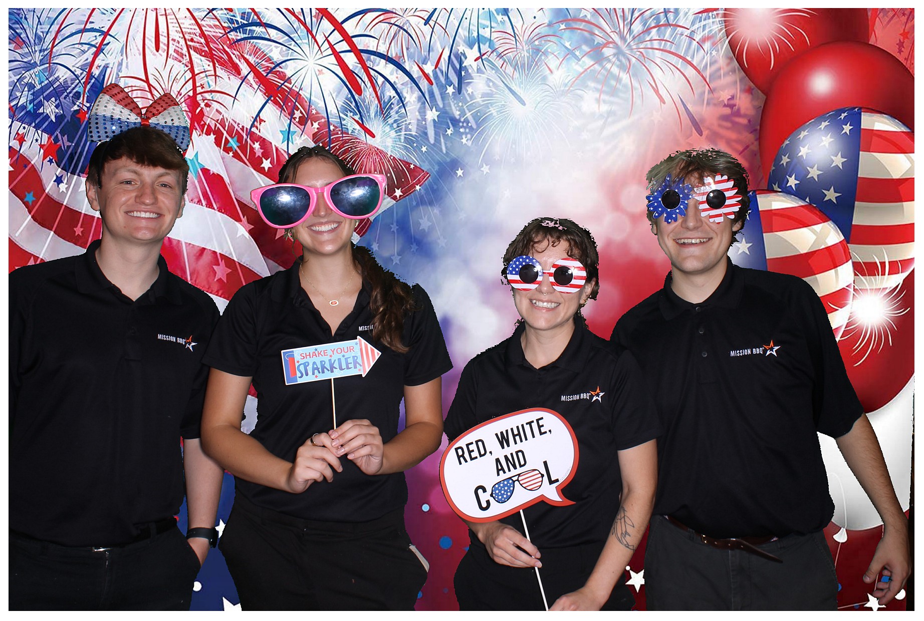 Taylor's July Party!! | View more photos from the event at gallery.photoboothcincy.com/u/PhotoBoothCincy/Taylors-July-Party