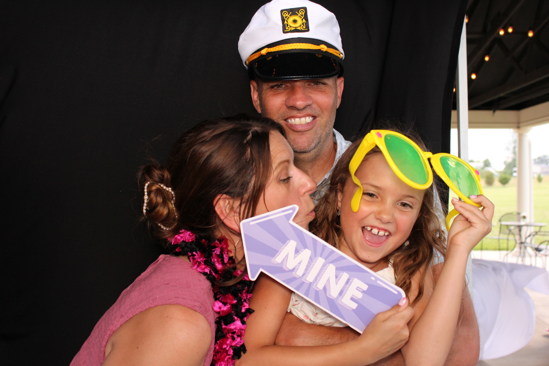 The Barone's | View more photos from the event at gallery.photoboothcincy.com/u/PhotoBoothCincy/The-Barones