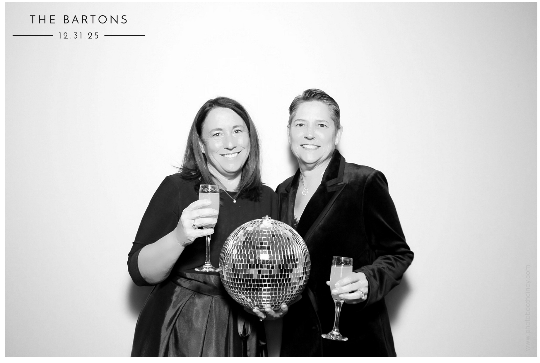 The Bartons | View more photos from the event at gallery.photoboothcincy.com/u/PhotoBoothCincy/The-Bartons