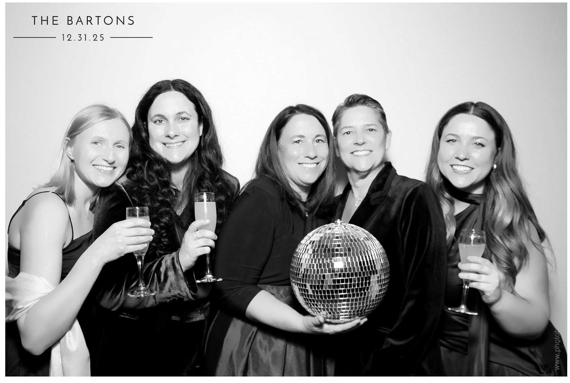 The Bartons | View more photos from the event at gallery.photoboothcincy.com/u/PhotoBoothCincy/The-Bartons